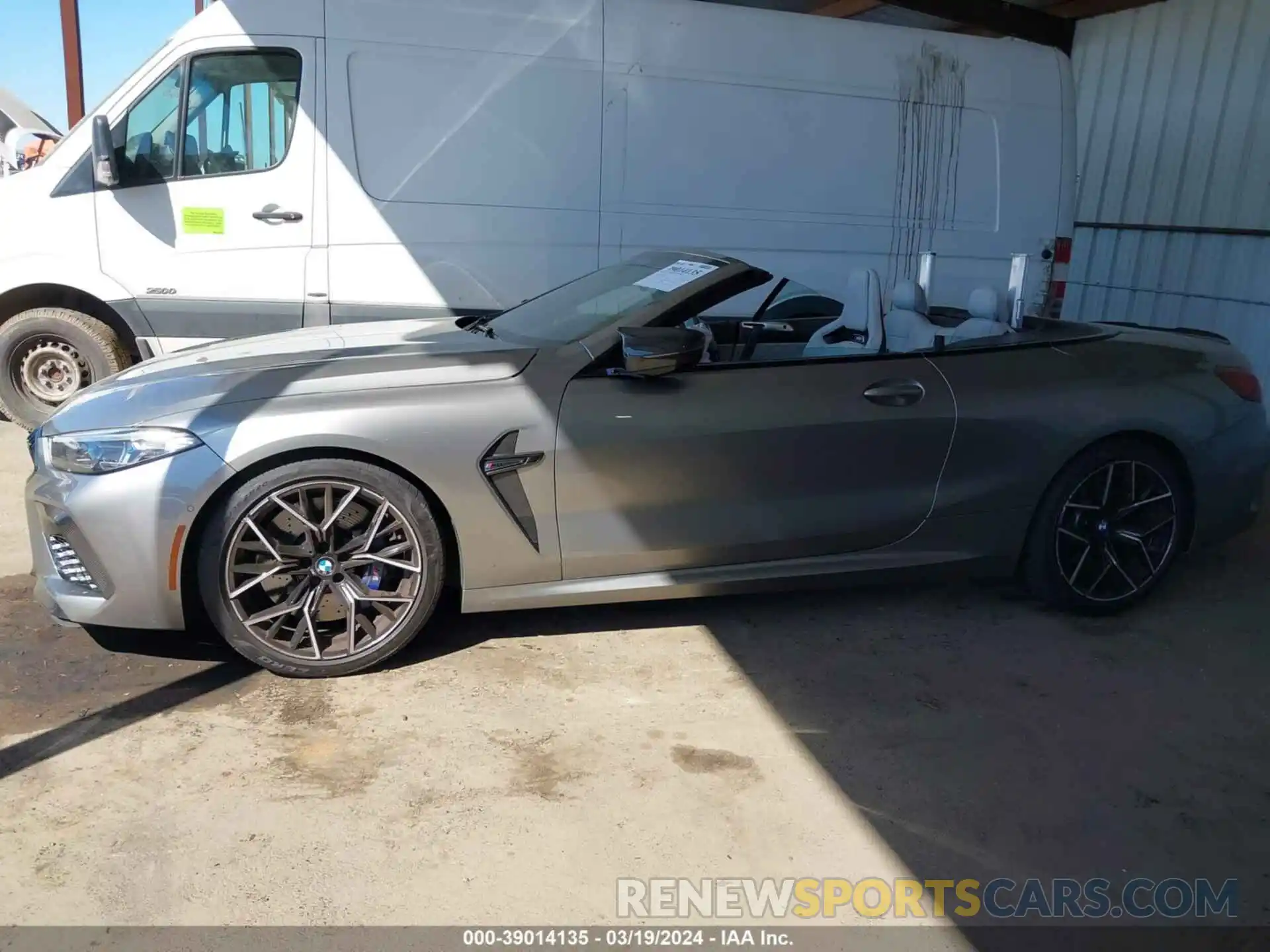 14 Photograph of a damaged car WBSDZ0C04NCJ44118 BMW M8 CABRIOLET 2022