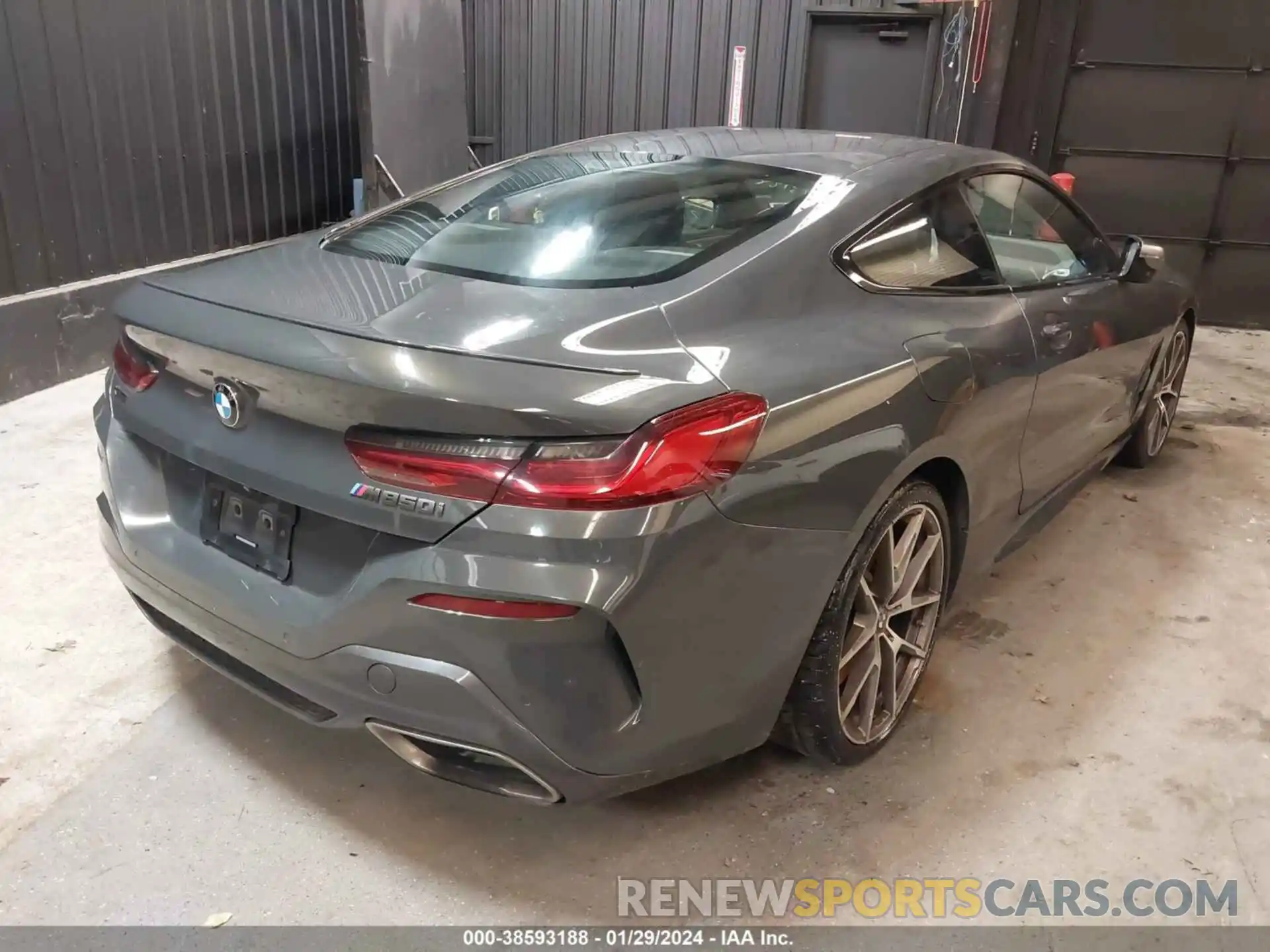 4 Photograph of a damaged car WBABC4C50KBU96579 BMW M850I 2019