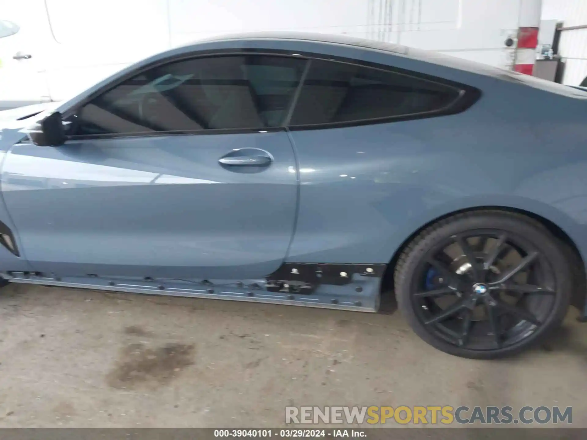 15 Photograph of a damaged car WBABC4C59KBU95723 BMW M850I 2019