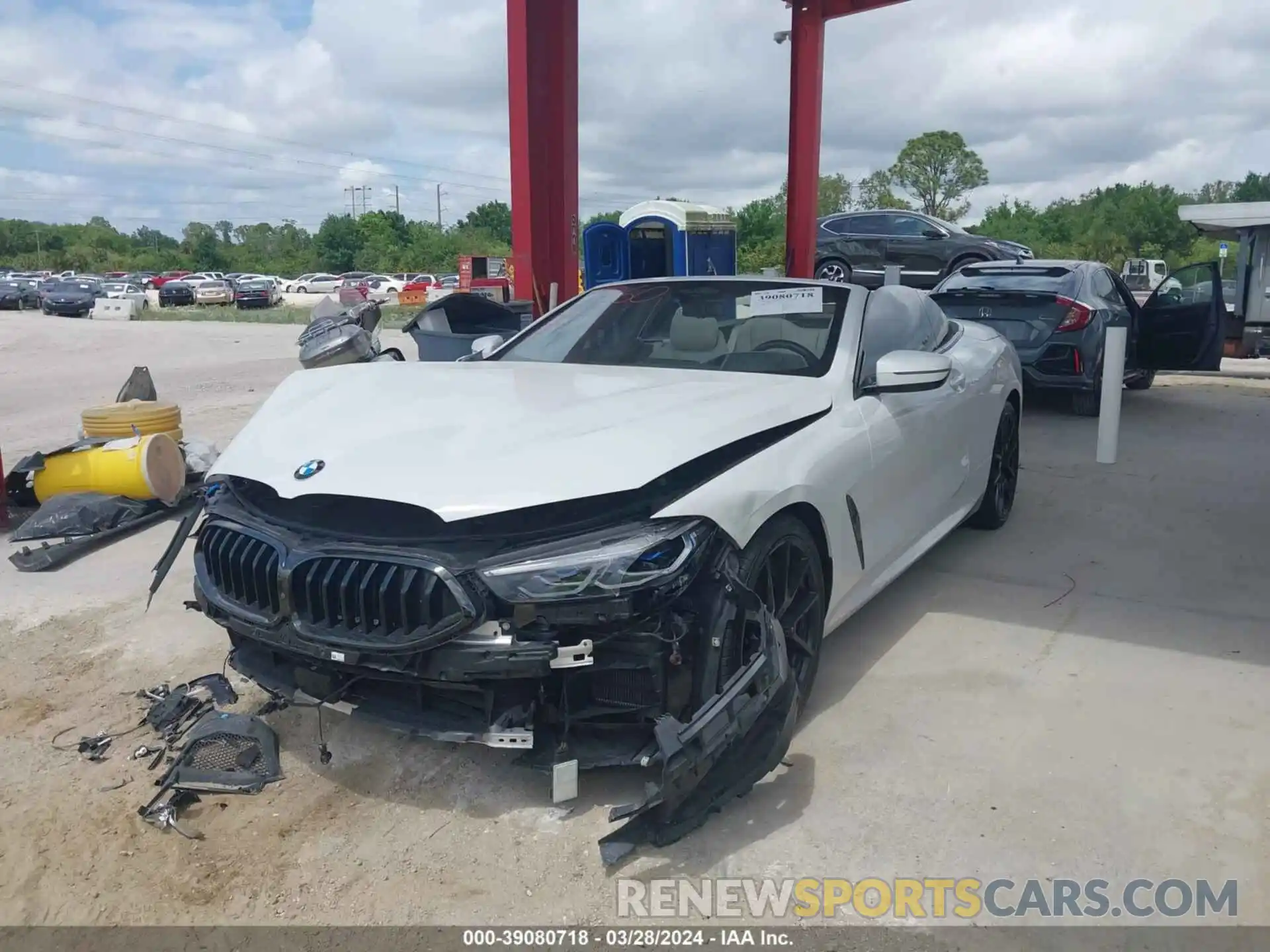 2 Photograph of a damaged car WBAFY4C50KBX29914 BMW M850XI 2019