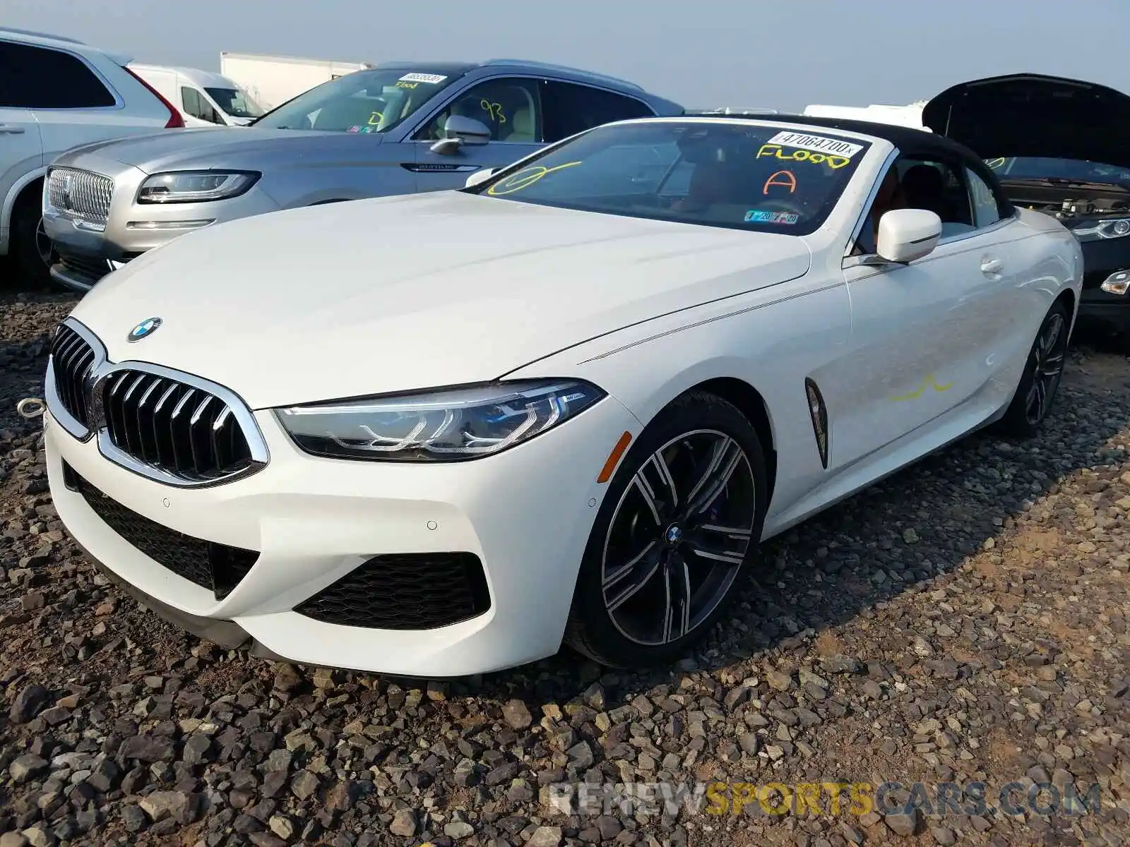 2 Фотография поврежденного автомобиля WBAFY4C55KBX39483 BMW M850XI 2019