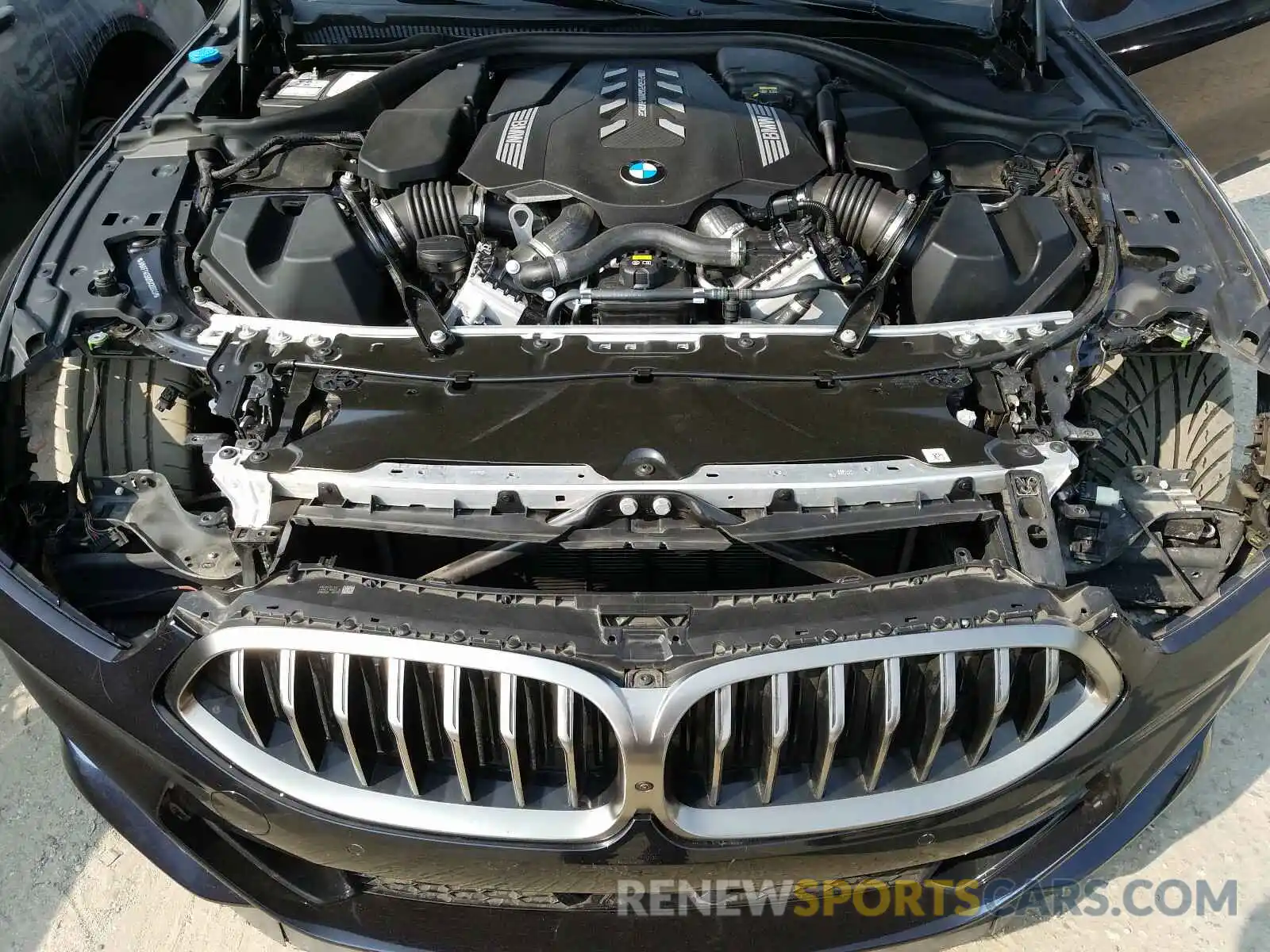 7 Фотография поврежденного автомобиля WBAFY4C56KBX29609 BMW M850XI 2019