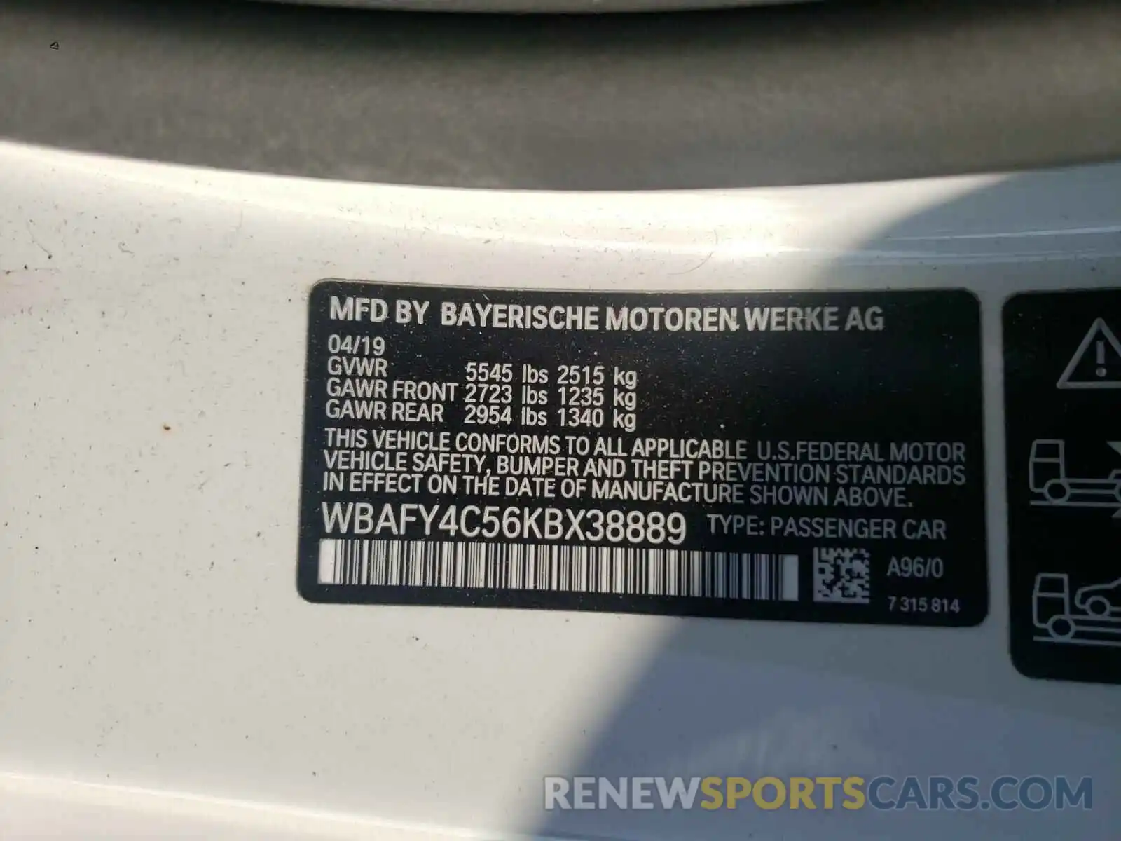 10 Photograph of a damaged car WBAFY4C56KBX38889 BMW M850XI 2019