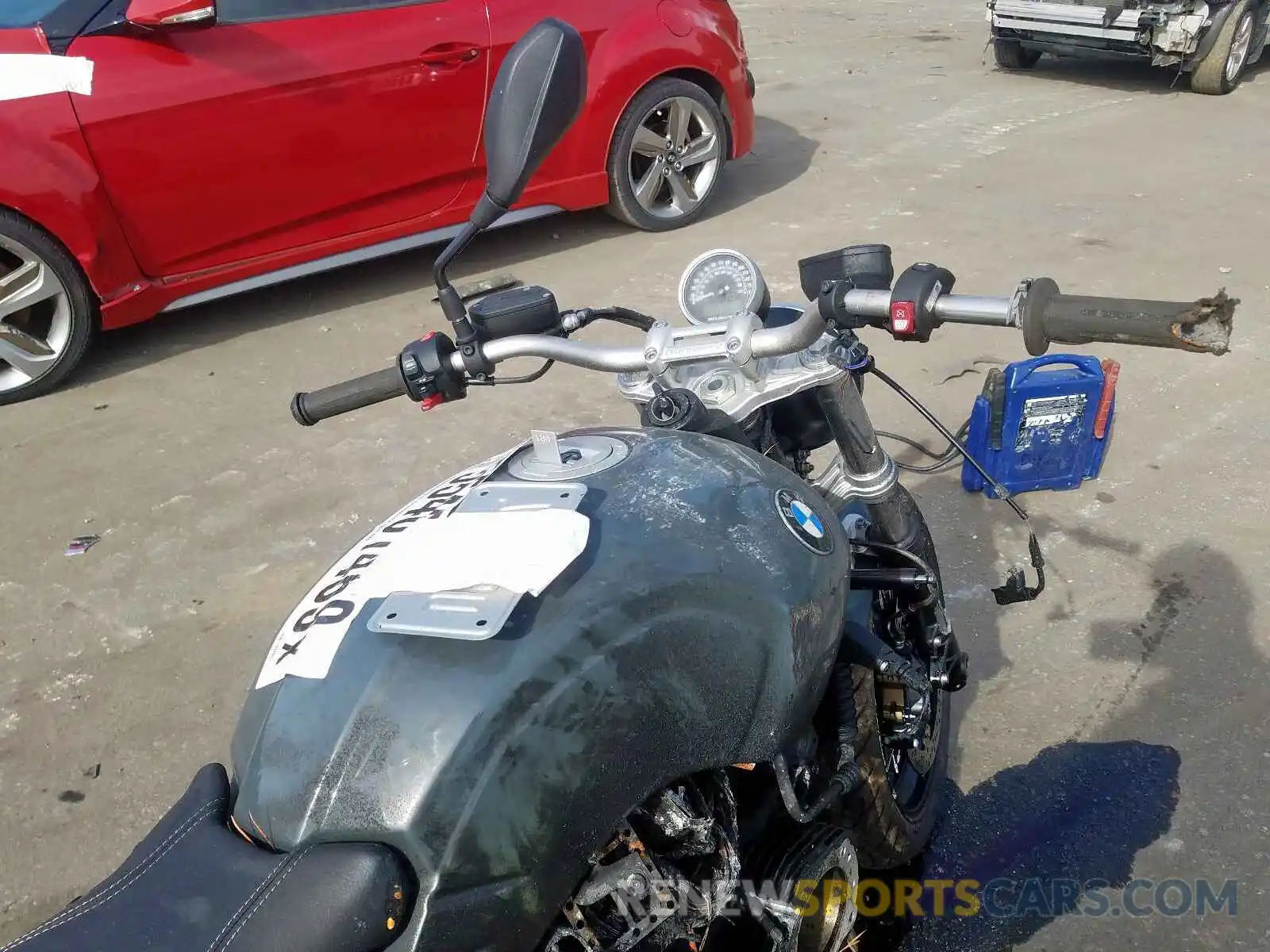 5 Photograph of a damaged car WB10J1306KZ732031 BMW MOTORCYCLE 2019