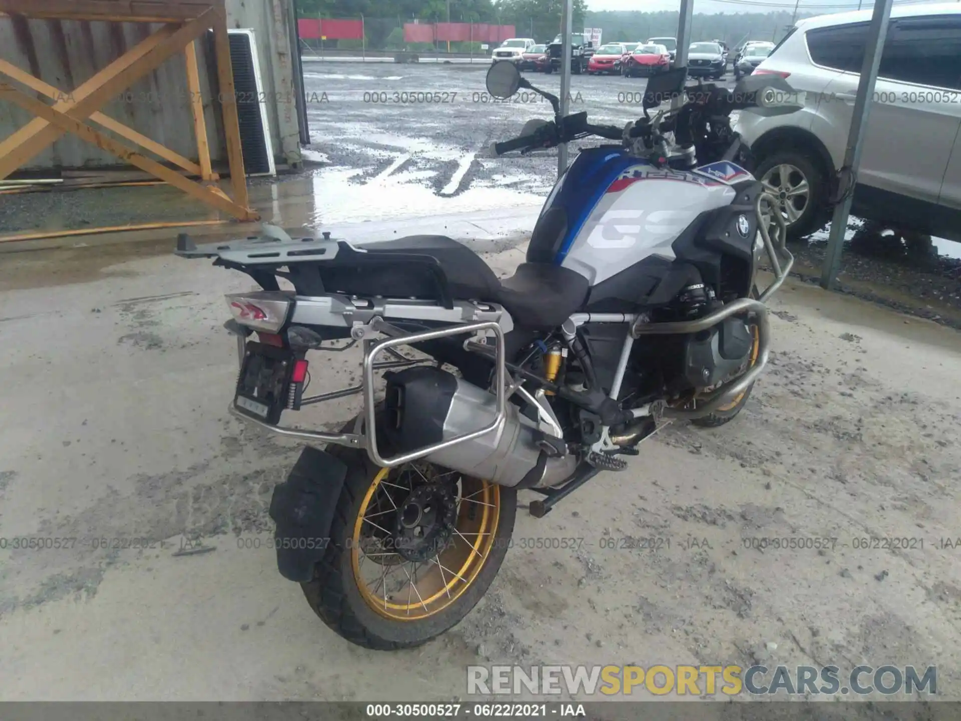 4 Фотография поврежденного автомобиля WB10J9306KZJ18014 BMW R 1250 2019