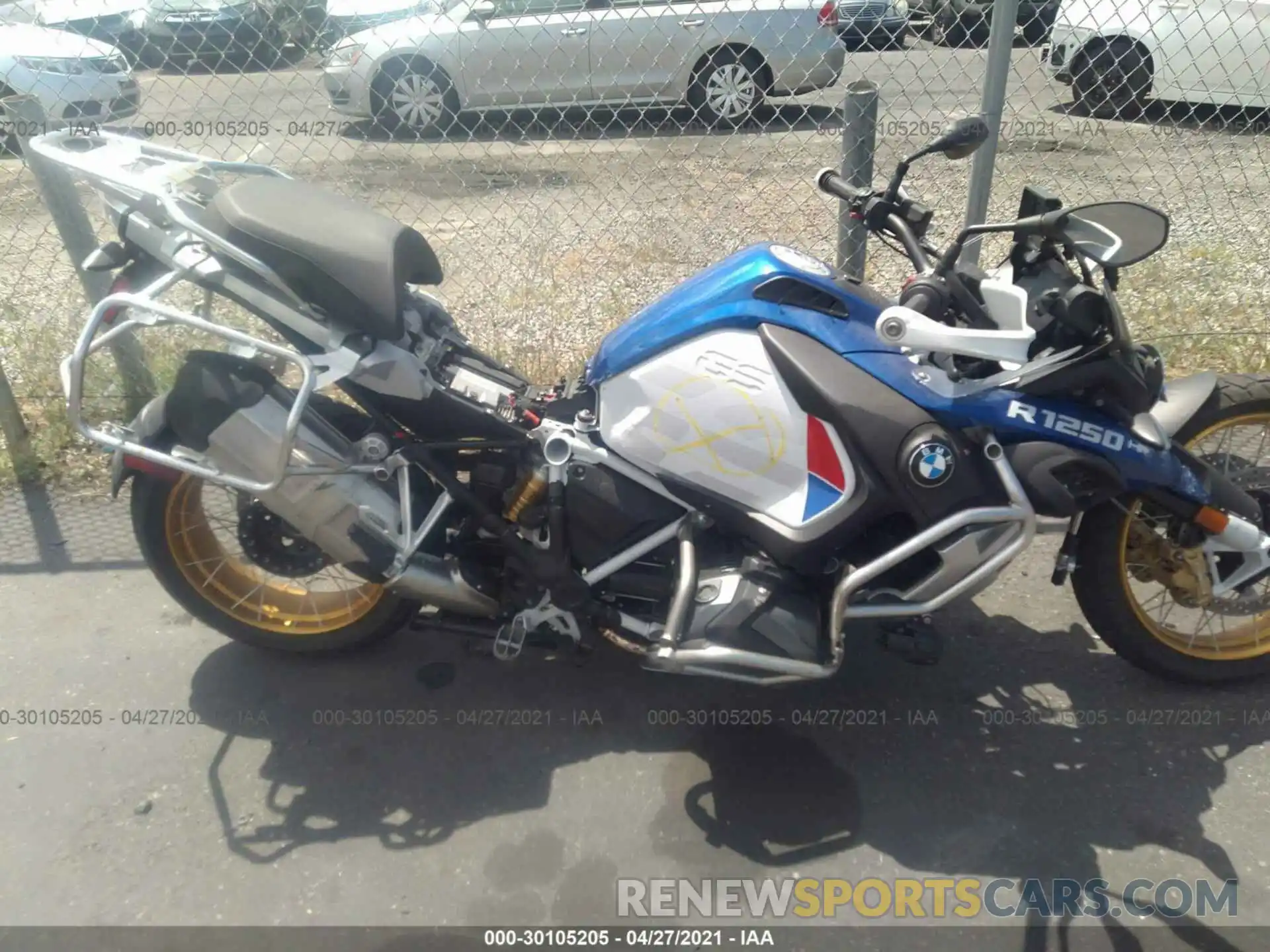 9 Фотография поврежденного автомобиля WB10J5301LZF90585 BMW R 1250 2020