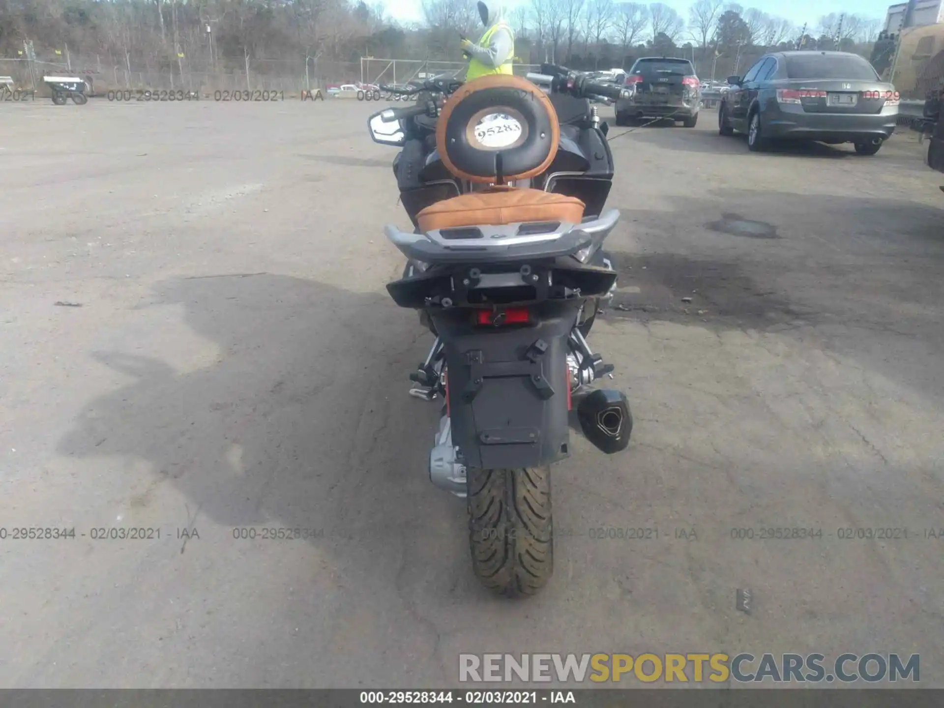 6 Фотография поврежденного автомобиля WB10J6309LZG39893 BMW R 1250 2020