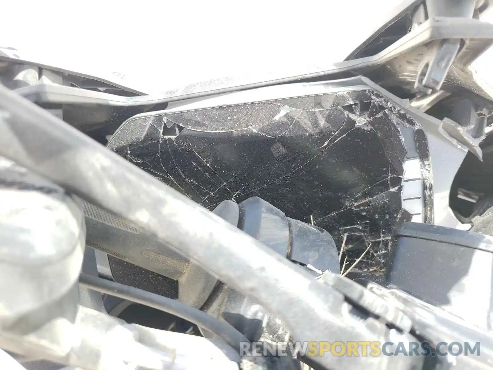 8 Photograph of a damaged car WB10J8308LZG92127 BMW R 1250 RS 2020