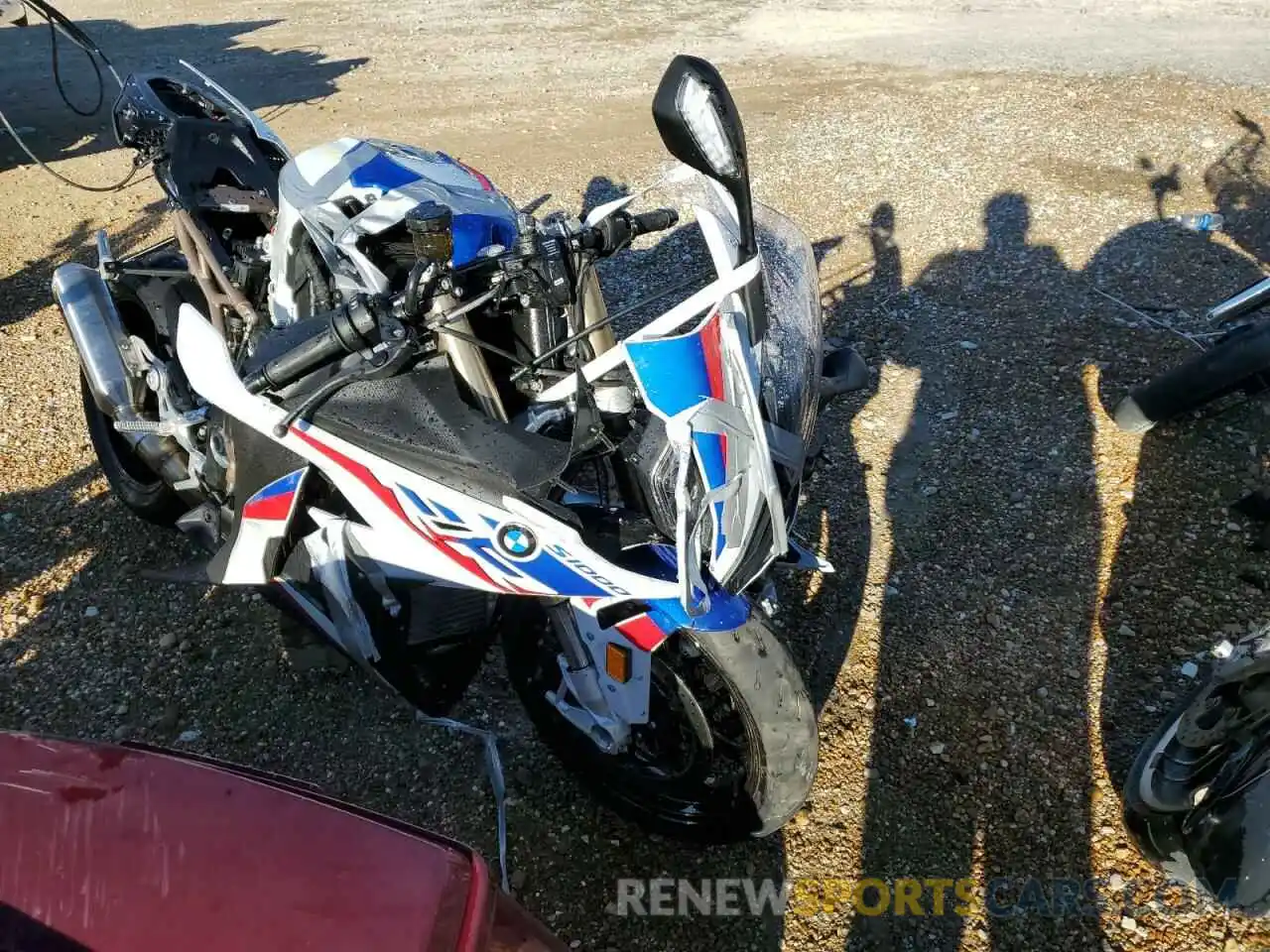 1 Photograph of a damaged car WB10E2308M6D47362 BMW S 2021