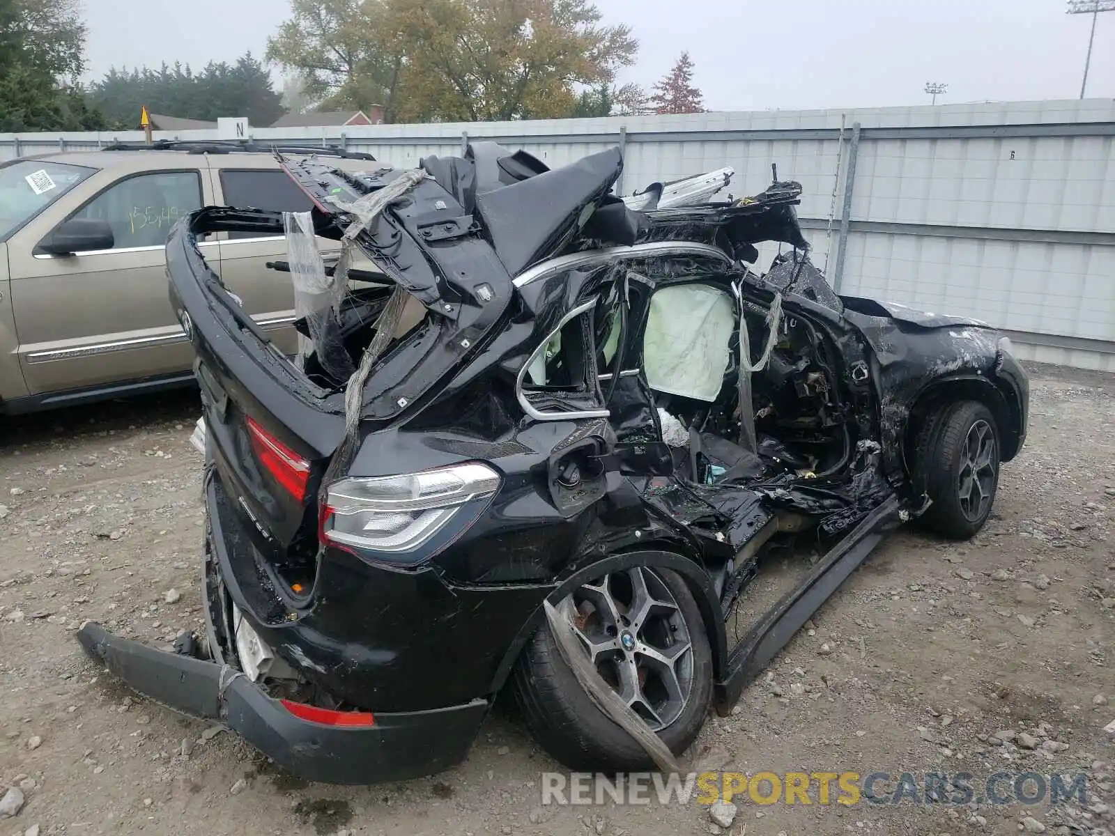 4 Photograph of a damaged car WBXHT3C50K5L36209 BMW X1 2019