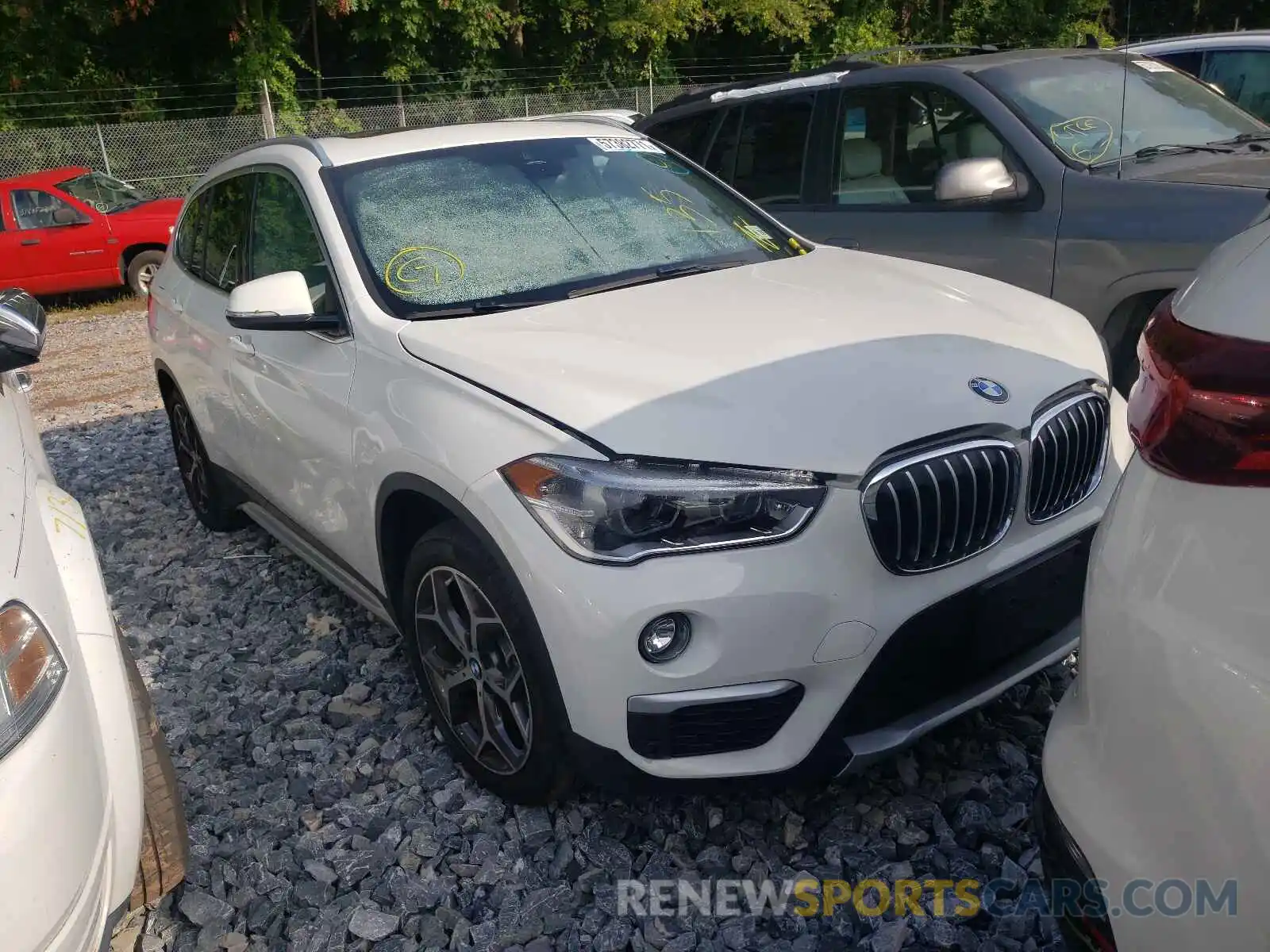 1 Photograph of a damaged car WBXHT3C50K5N15091 BMW X1 2019