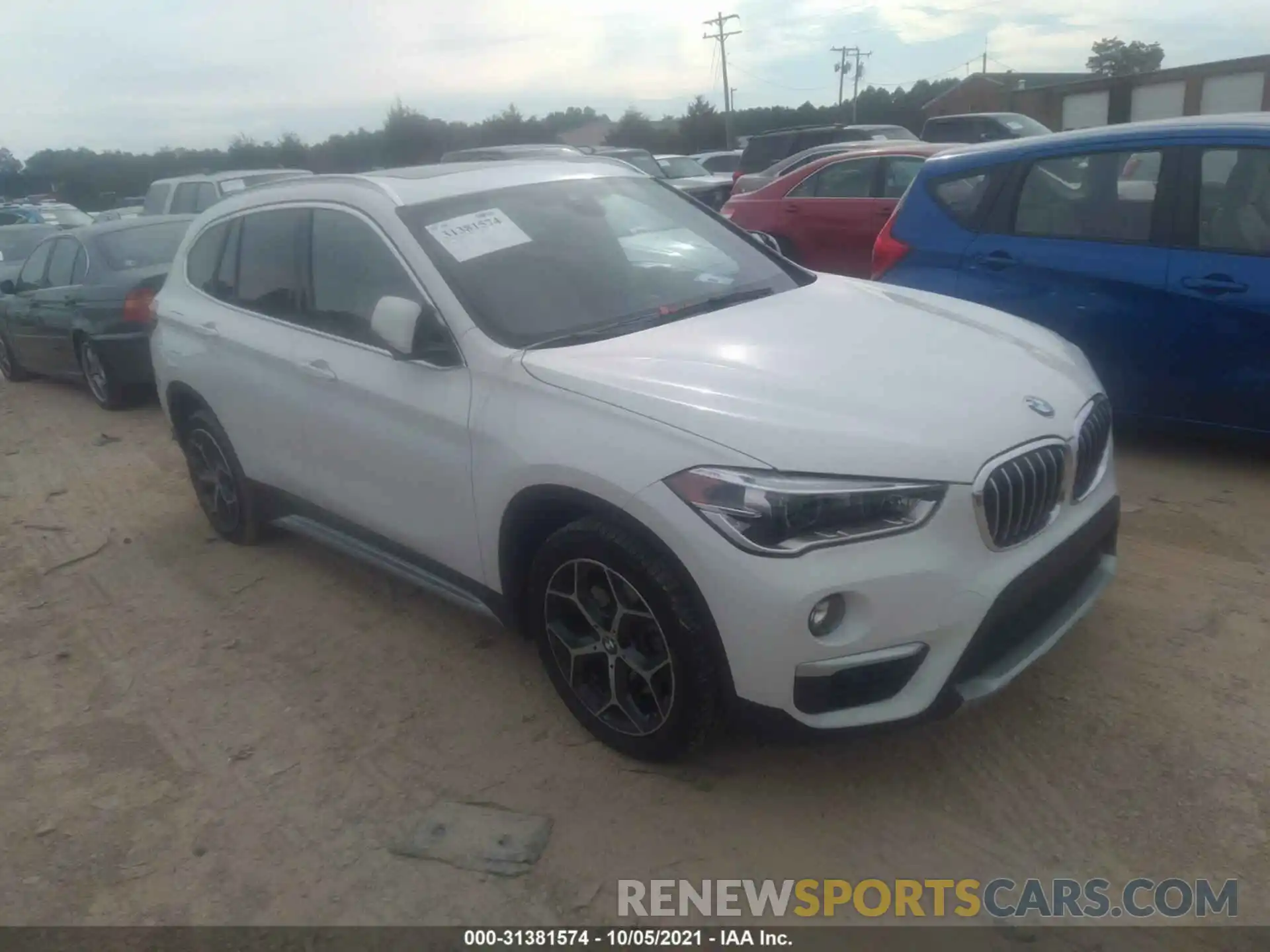 1 Photograph of a damaged car WBXHT3C51K5L35652 BMW X1 2019