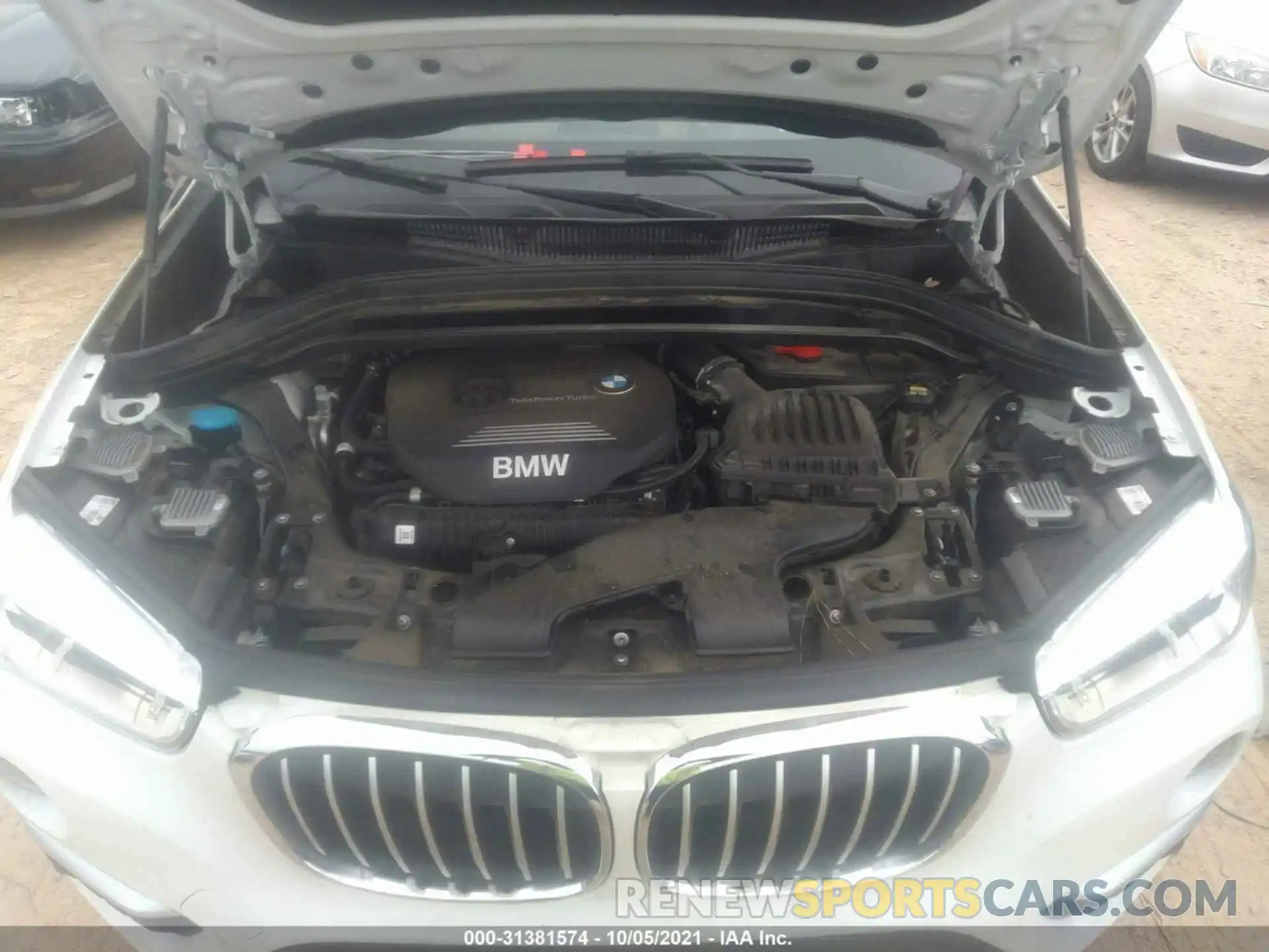 10 Фотография поврежденного автомобиля WBXHT3C51K5L35652 BMW X1 2019