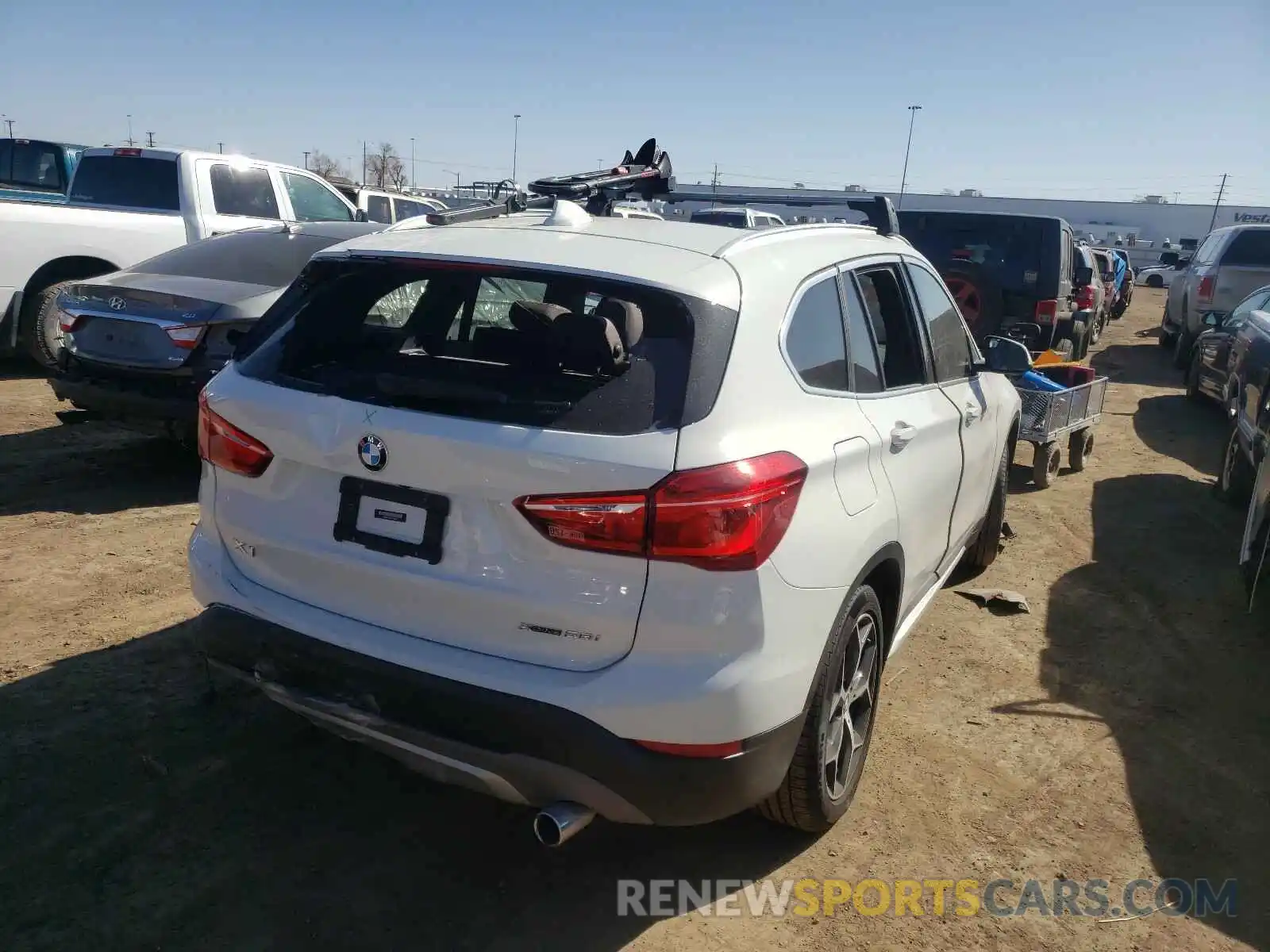 9 Photograph of a damaged car WBXHT3C51K5L38681 BMW X1 2019