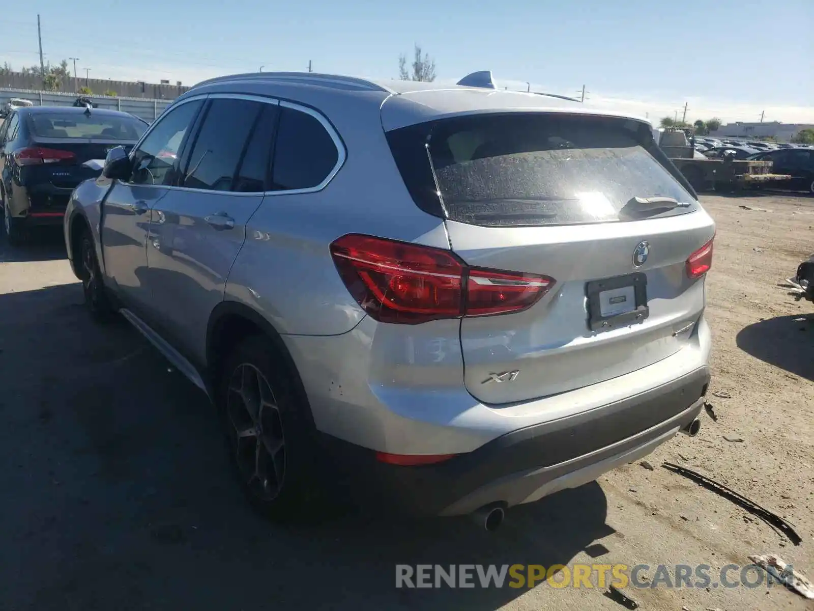 3 Photograph of a damaged car WBXHT3C51K5L90215 BMW X1 2019