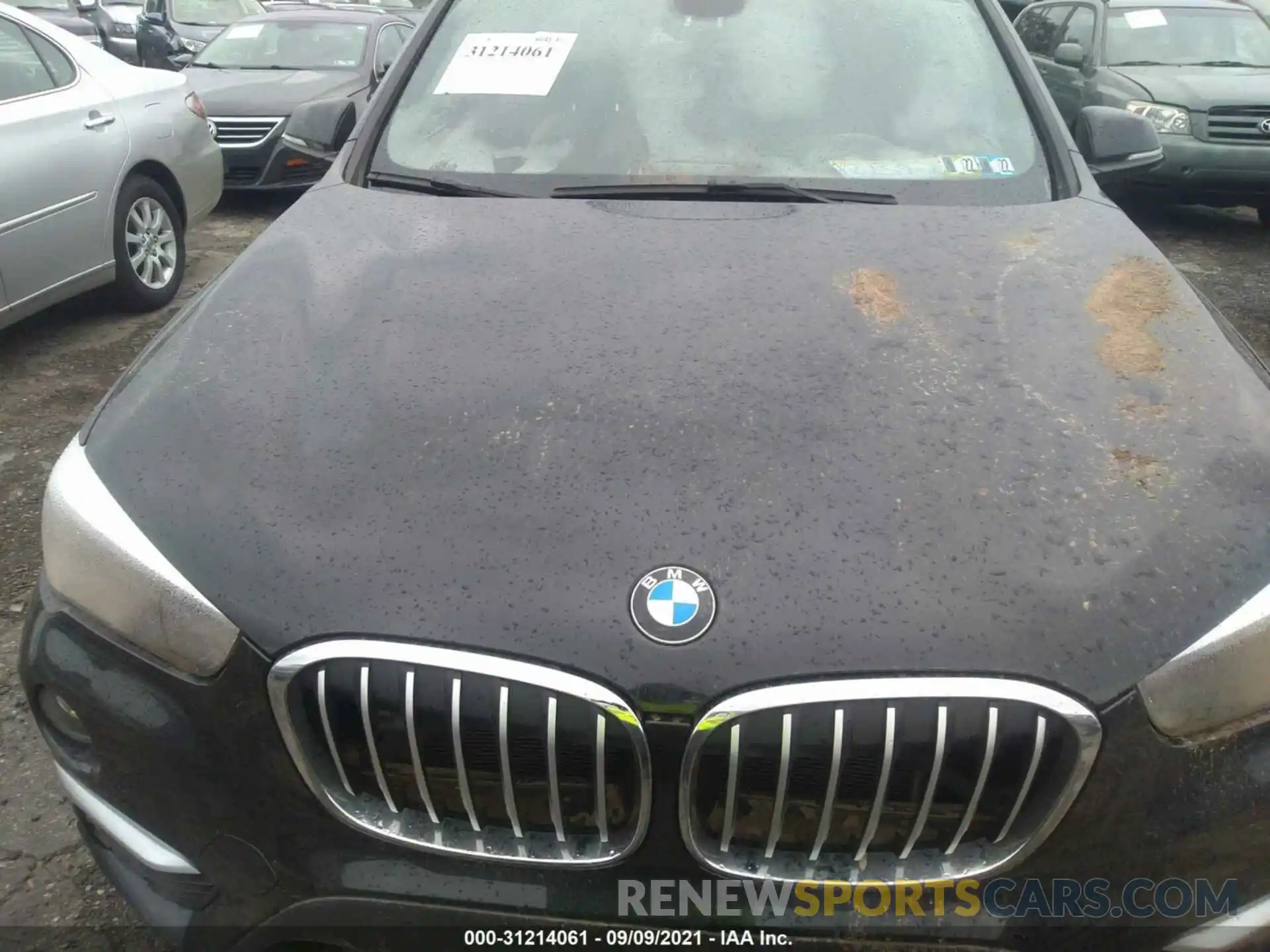 6 Photograph of a damaged car WBXHT3C52K3H35363 BMW X1 2019