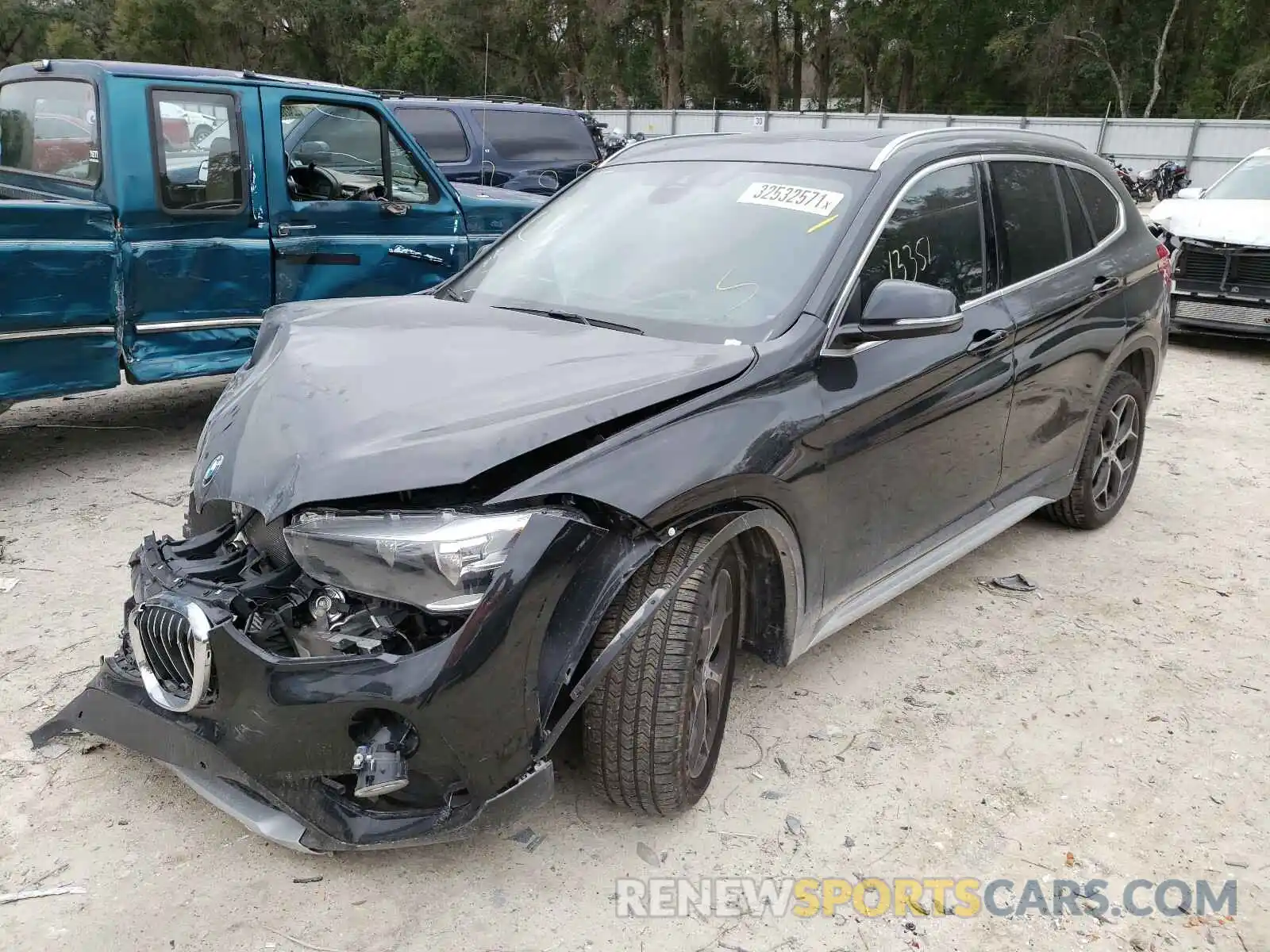 2 Фотография поврежденного автомобиля WBXHT3C52K3H36691 BMW X1 2019