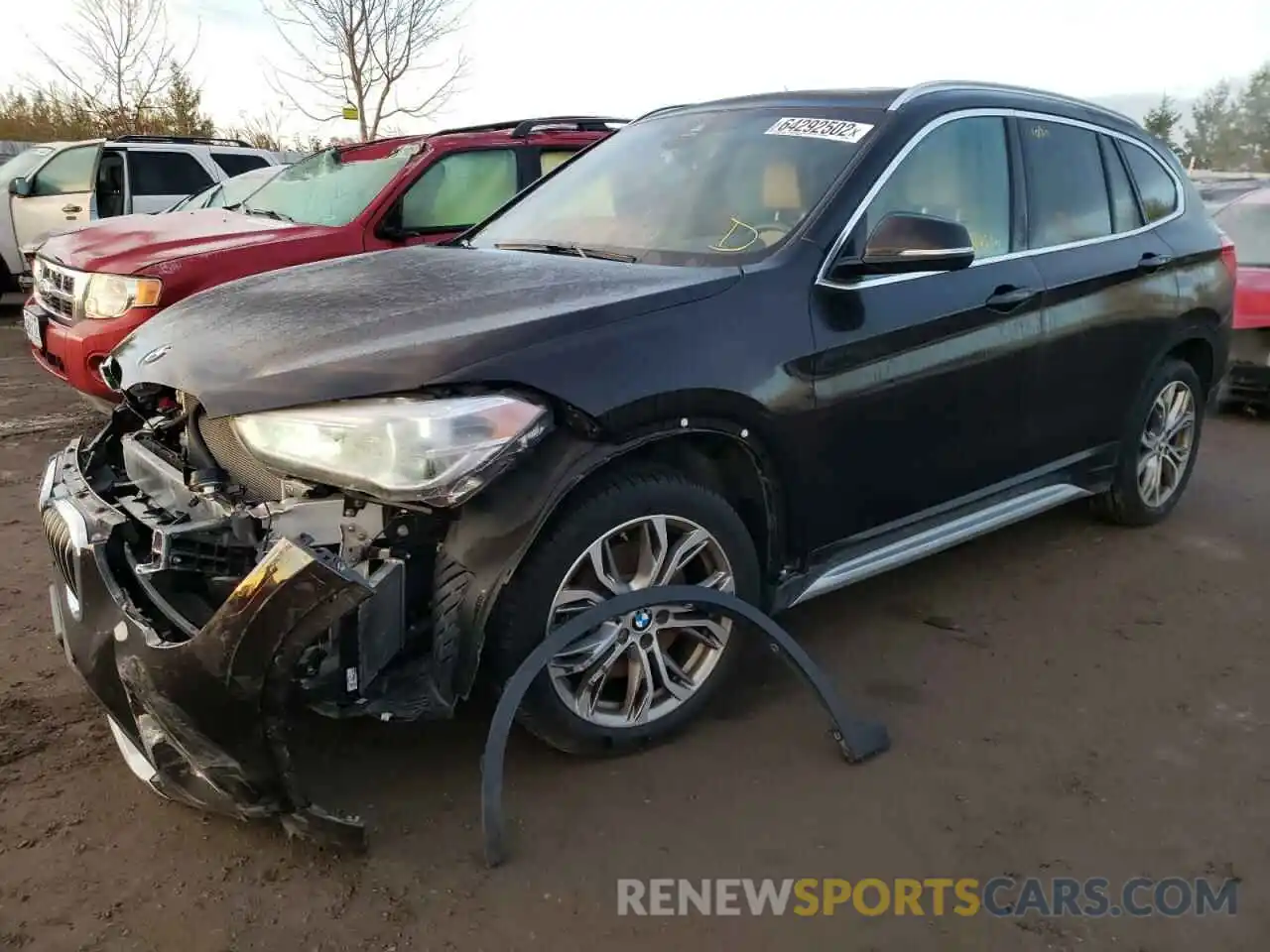 2 Photograph of a damaged car WBXHT3C52K5L38981 BMW X1 2019