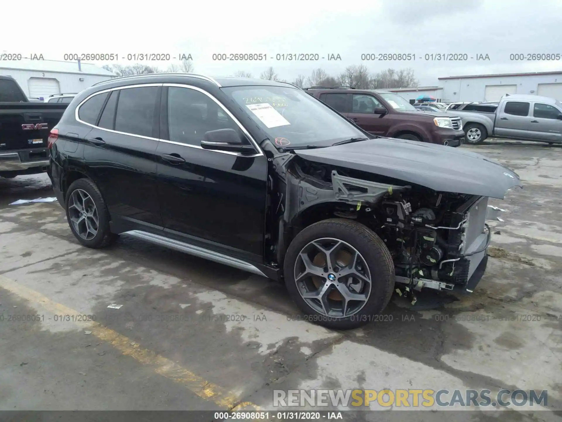 1 Photograph of a damaged car WBXHT3C52K5L89185 BMW X1 2019