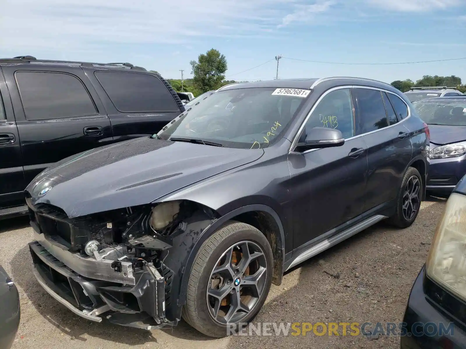 2 Photograph of a damaged car WBXHT3C52K5L91115 BMW X1 2019