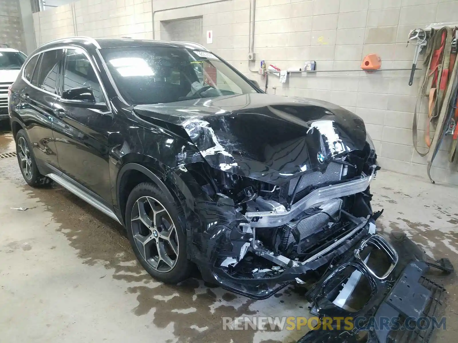 1 Photograph of a damaged car WBXHT3C53K3H36988 BMW X1 2019