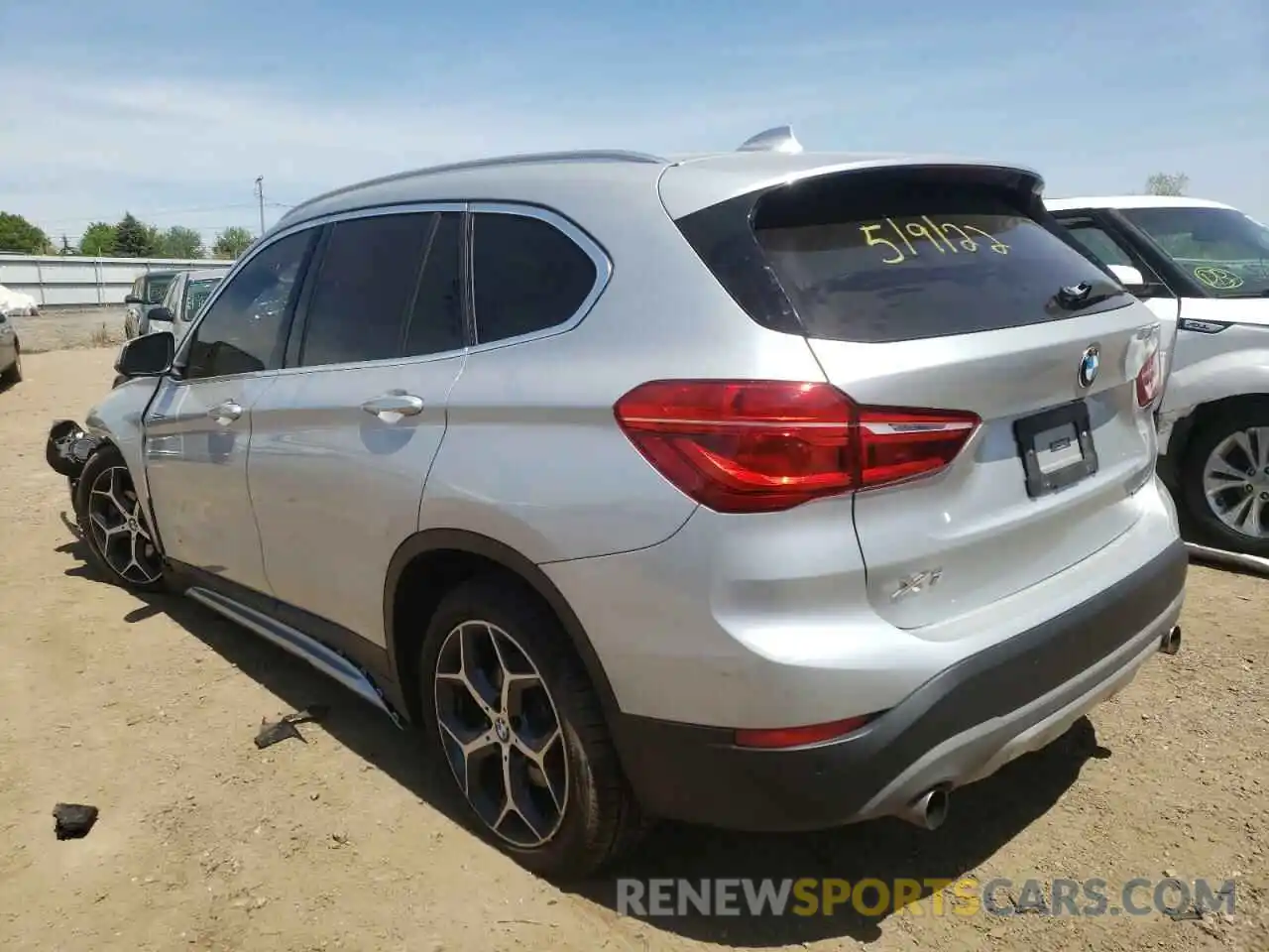 3 Photograph of a damaged car WBXHT3C53K5L35958 BMW X1 2019