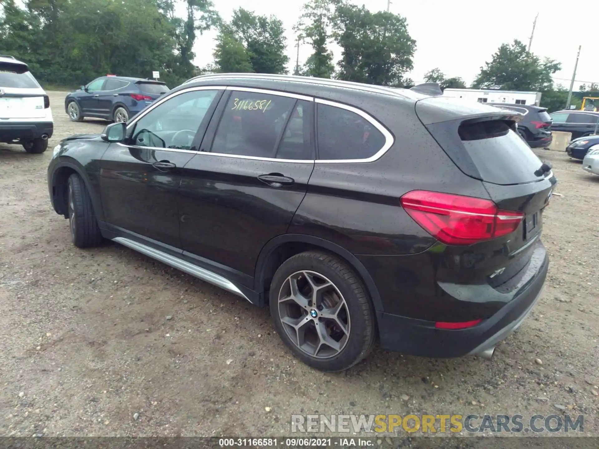 3 Photograph of a damaged car WBXHT3C53K5L91351 BMW X1 2019