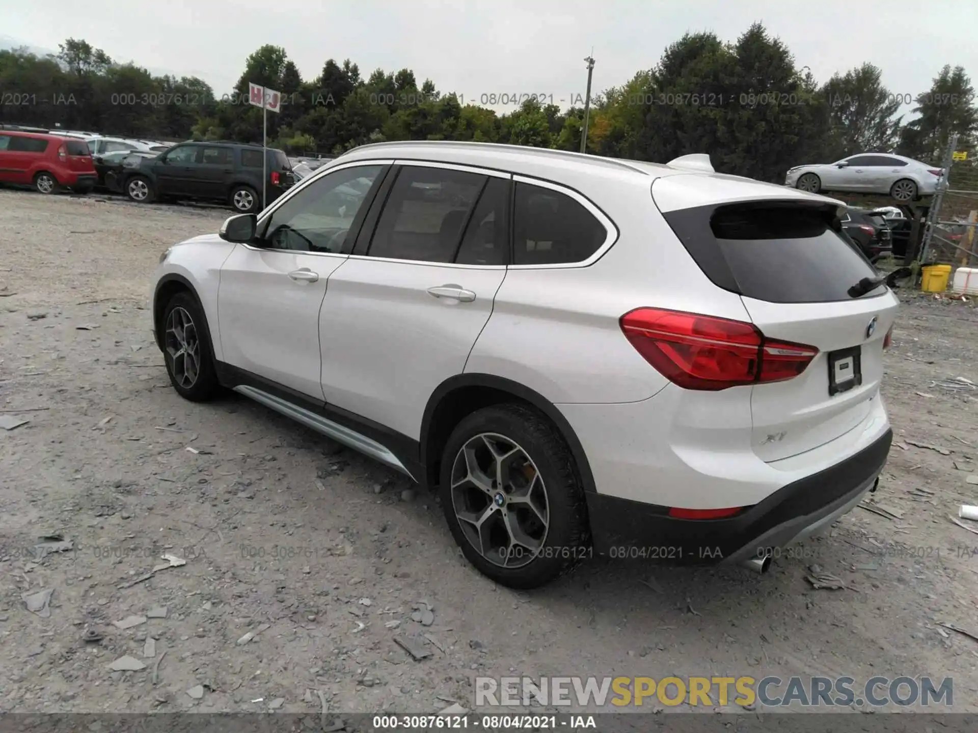 3 Photograph of a damaged car WBXHT3C54K5L97921 BMW X1 2019