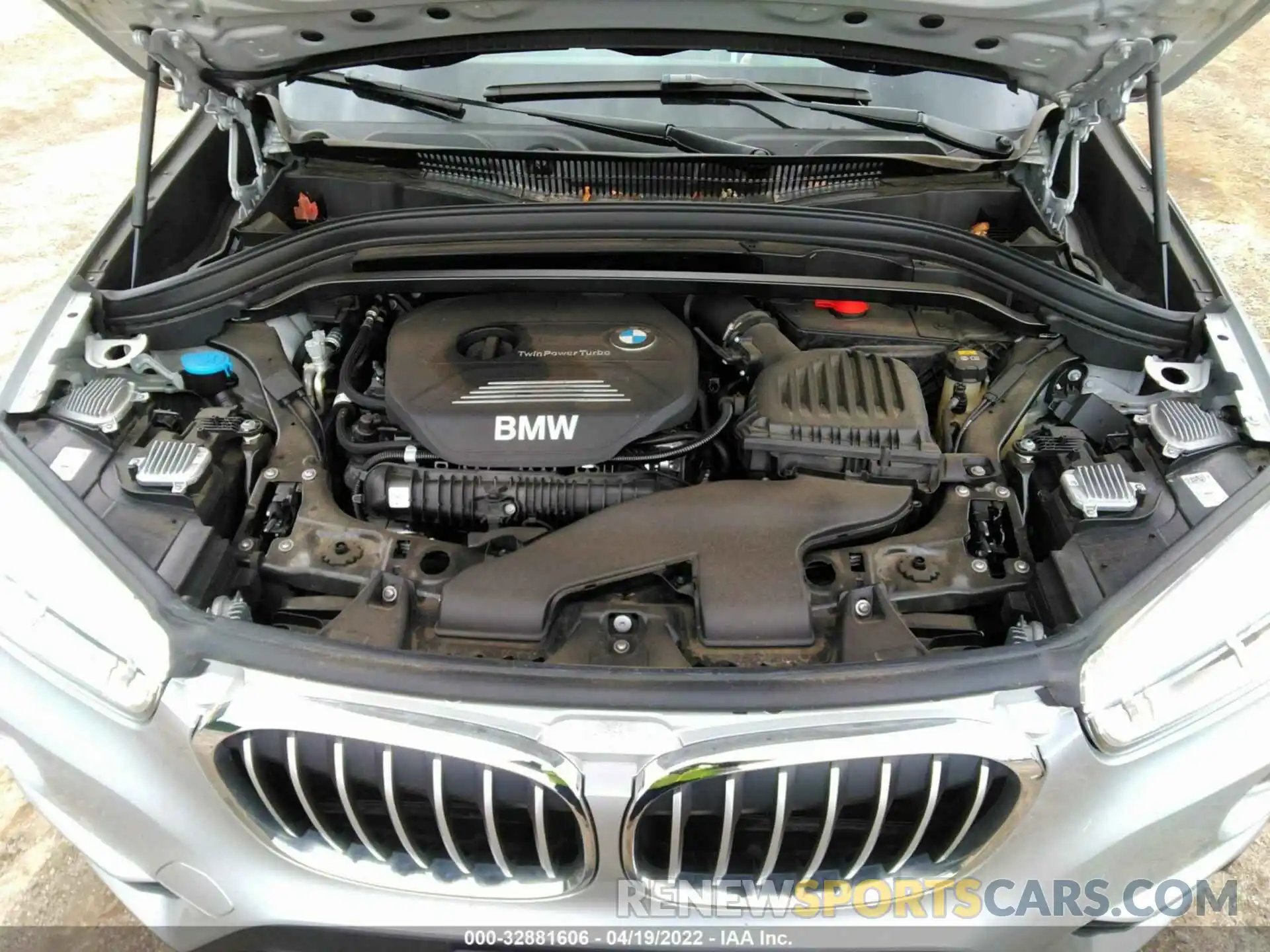 10 Фотография поврежденного автомобиля WBXHT3C54K5N30340 BMW X1 2019