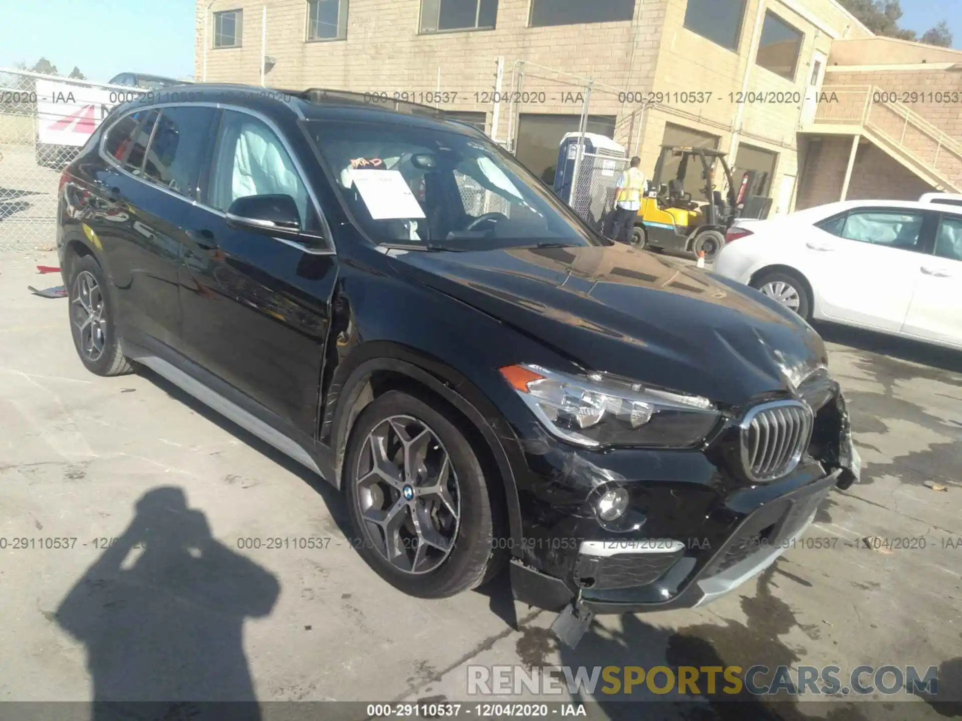 1 Фотография поврежденного автомобиля WBXHT3C55K3H34224 BMW X1 2019