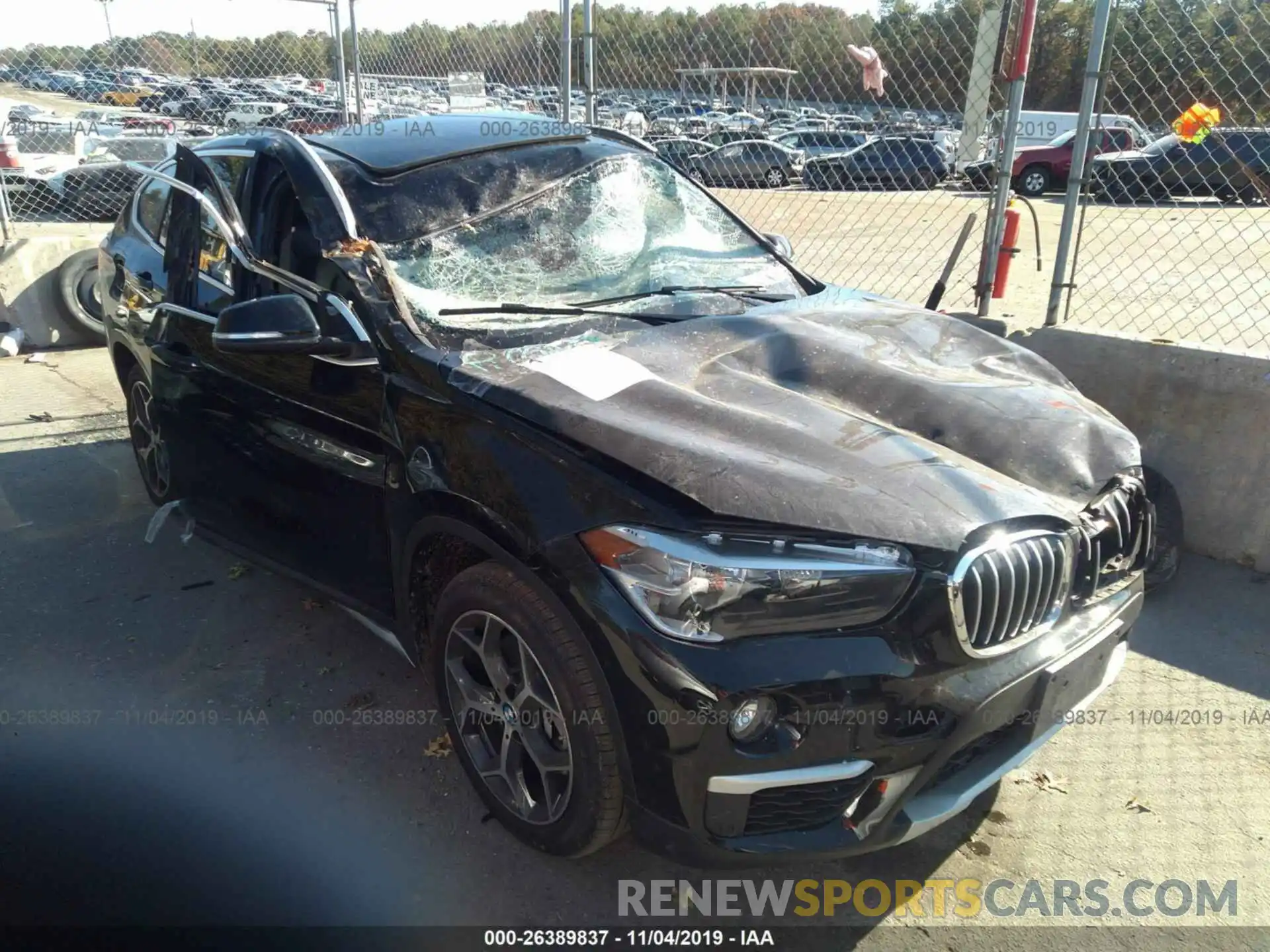 1 Фотография поврежденного автомобиля WBXHT3C55K3H36751 BMW X1 2019