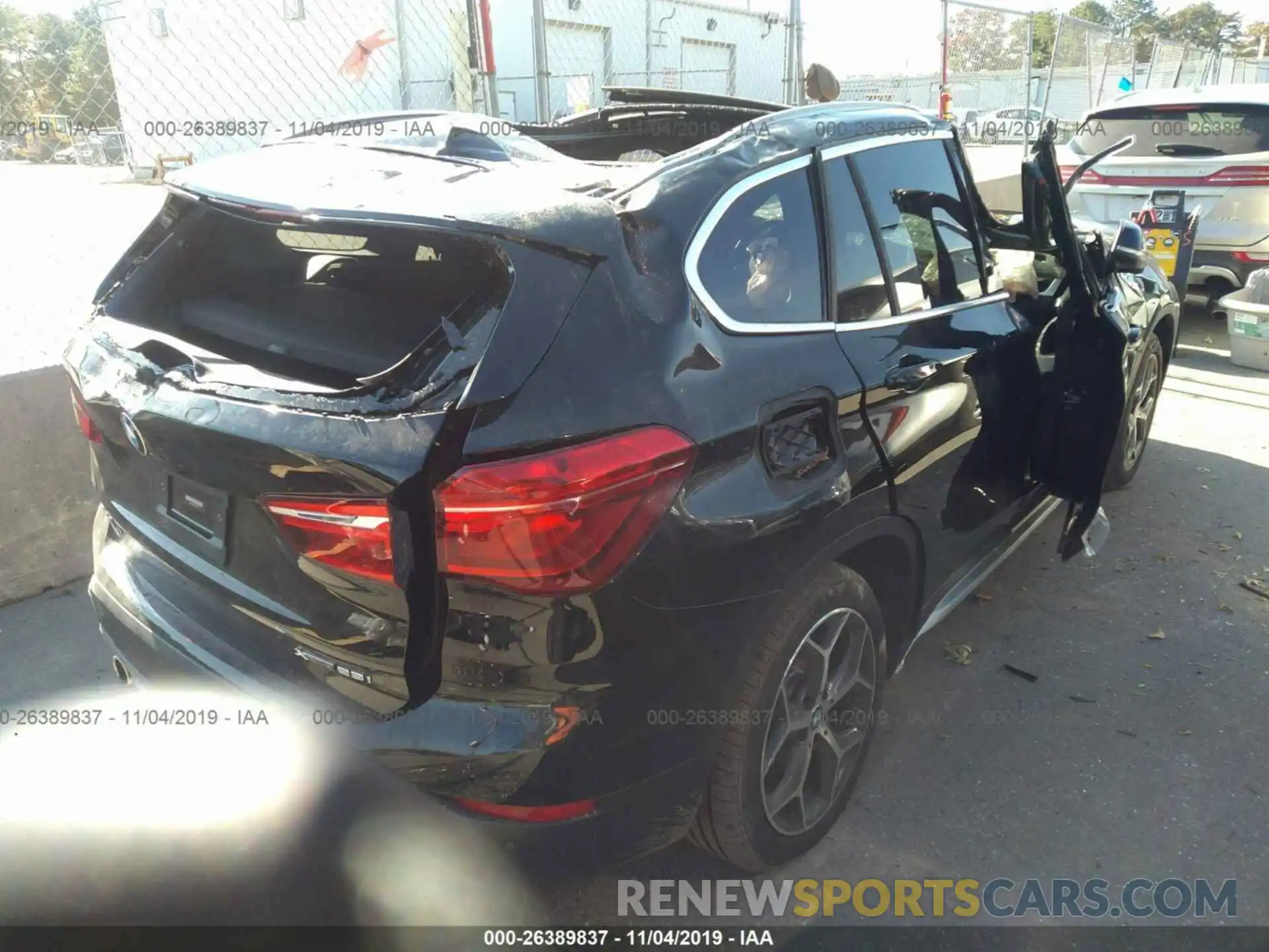 4 Фотография поврежденного автомобиля WBXHT3C55K3H36751 BMW X1 2019