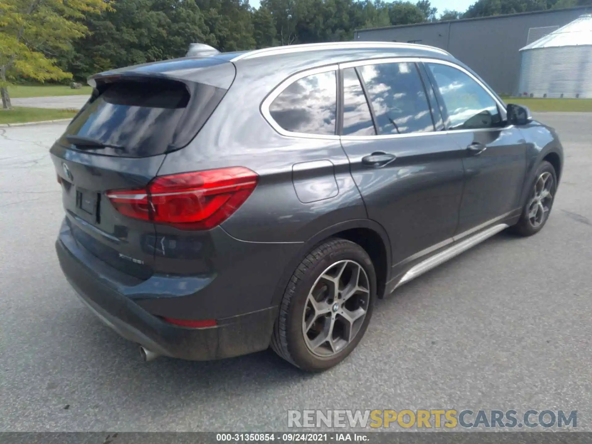 4 Photograph of a damaged car WBXHT3C55K3H36815 BMW X1 2019