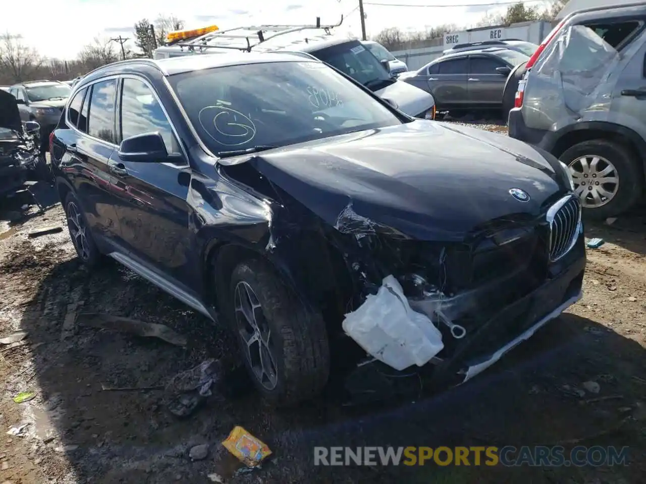 1 Photograph of a damaged car WBXHT3C55K5L90878 BMW X1 2019