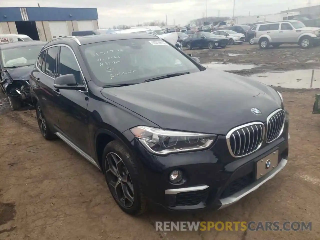 1 Photograph of a damaged car WBXHT3C56K3H34717 BMW X1 2019