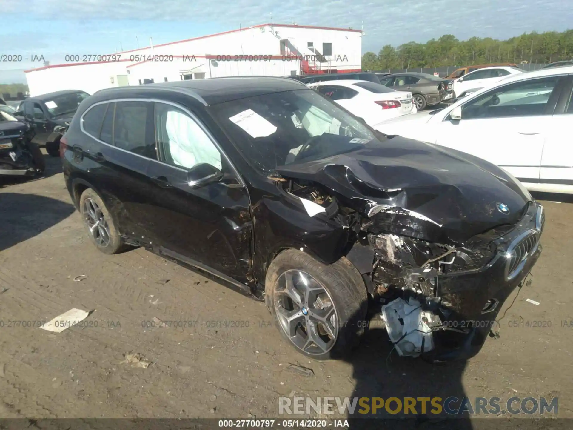 1 Photograph of a damaged car WBXHT3C56K3H34782 BMW X1 2019