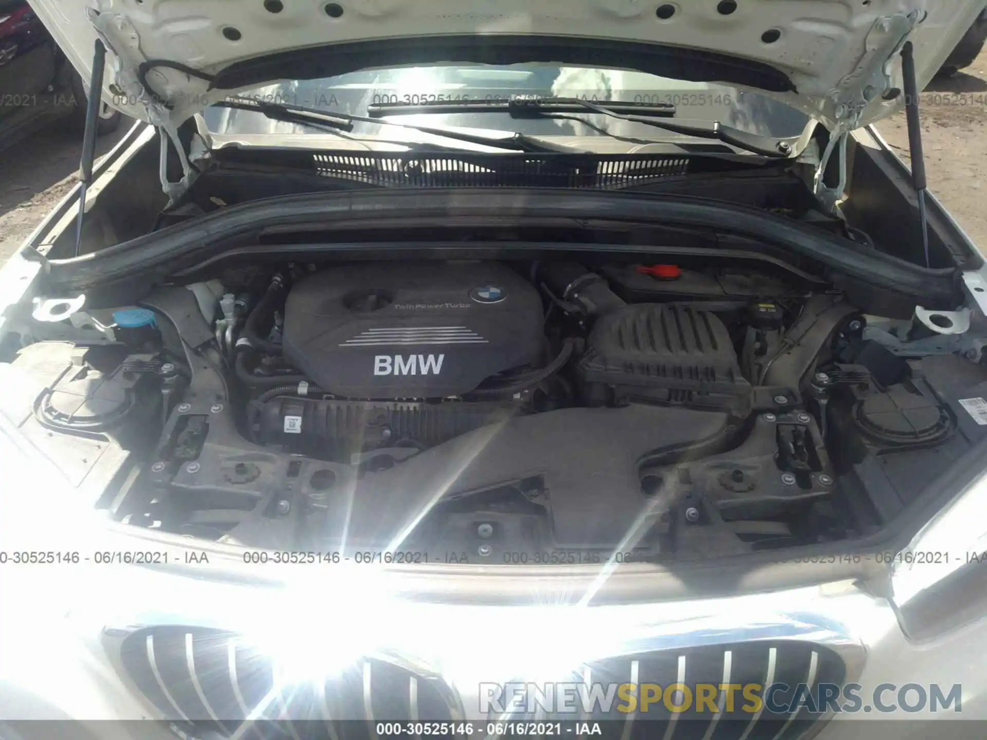 10 Фотография поврежденного автомобиля WBXHT3C56K5N56437 BMW X1 2019