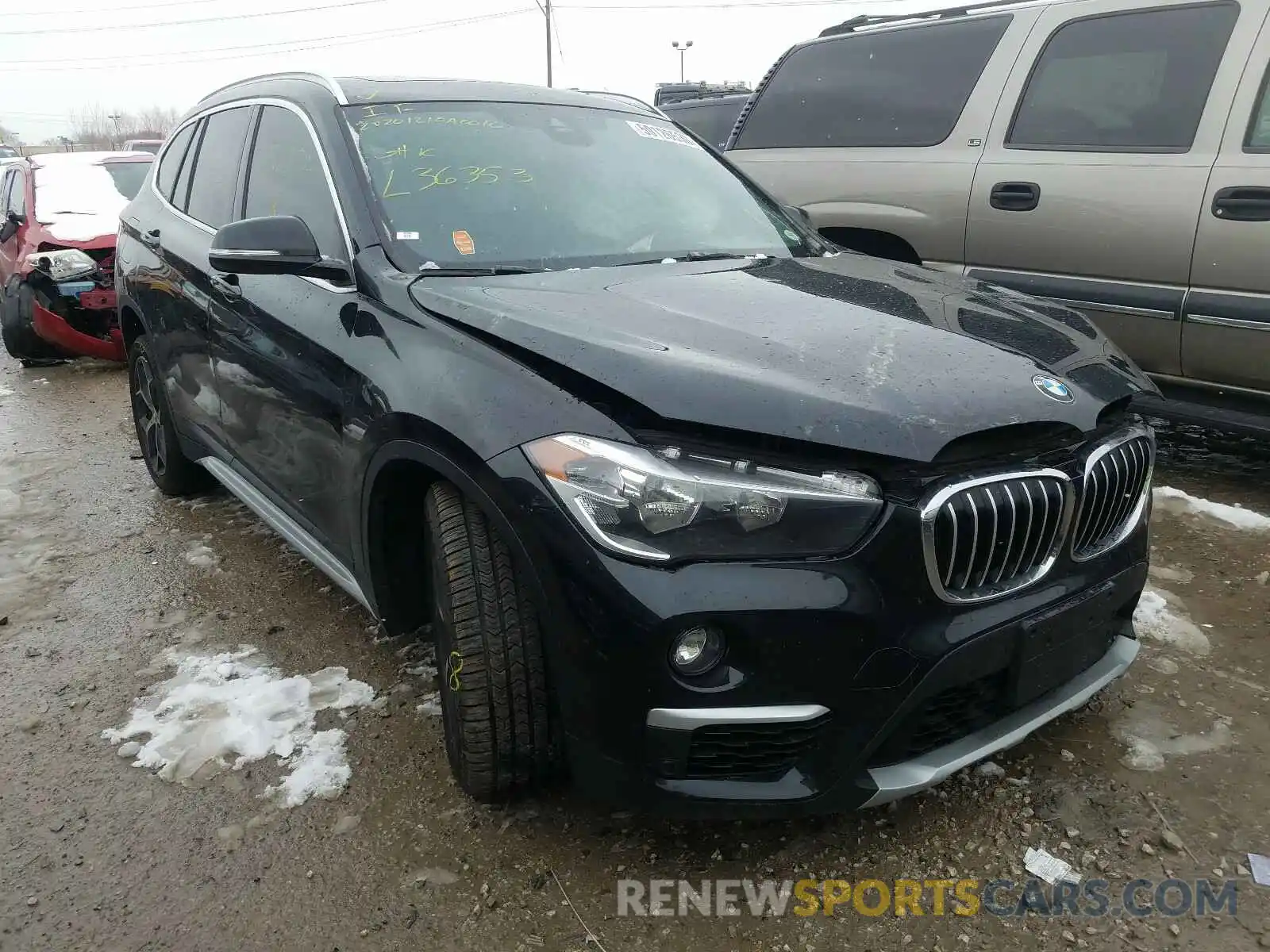 1 Photograph of a damaged car WBXHT3C57K5L36353 BMW X1 2019