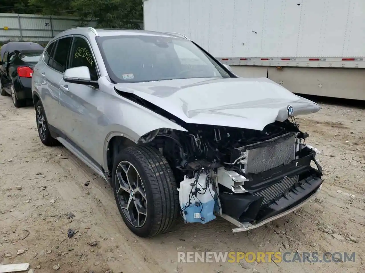 1 Photograph of a damaged car WBXHT3C57K5L89845 BMW X1 2019