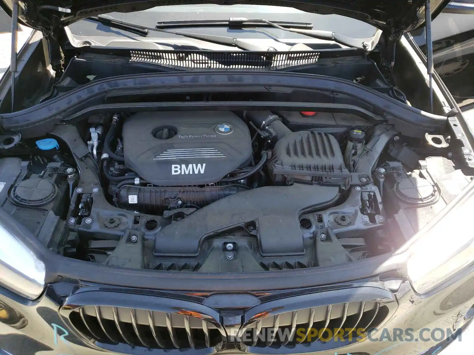 7 Фотография поврежденного автомобиля WBXHT3C58K3H34010 BMW X1 2019