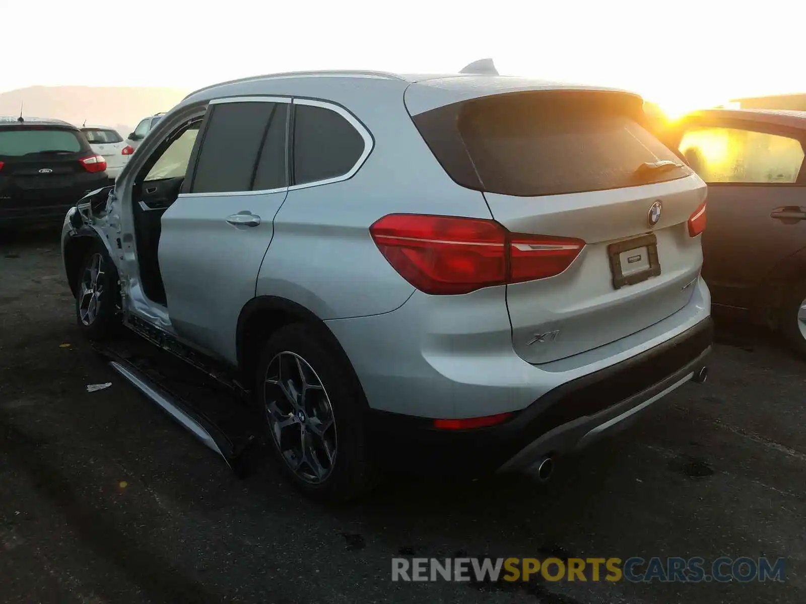 3 Photograph of a damaged car WBXHT3C58K3H34203 BMW X1 2019