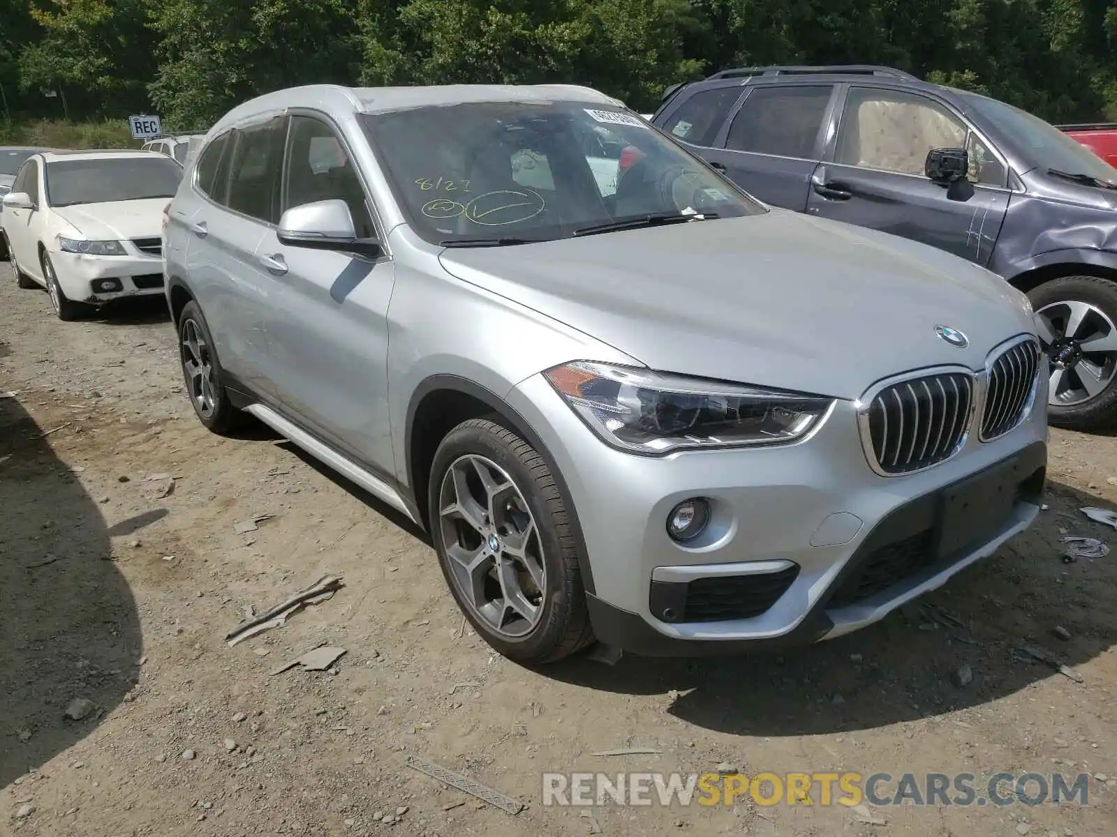 1 Photograph of a damaged car WBXHT3C58K5L37835 BMW X1 2019