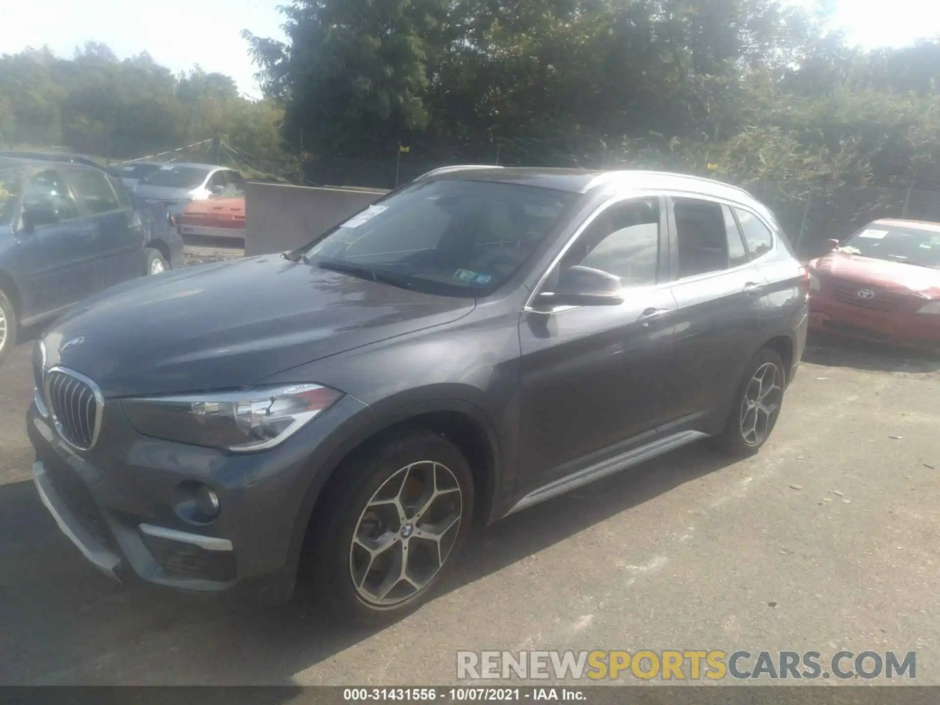 2 Photograph of a damaged car WBXHT3C59K5L35981 BMW X1 2019