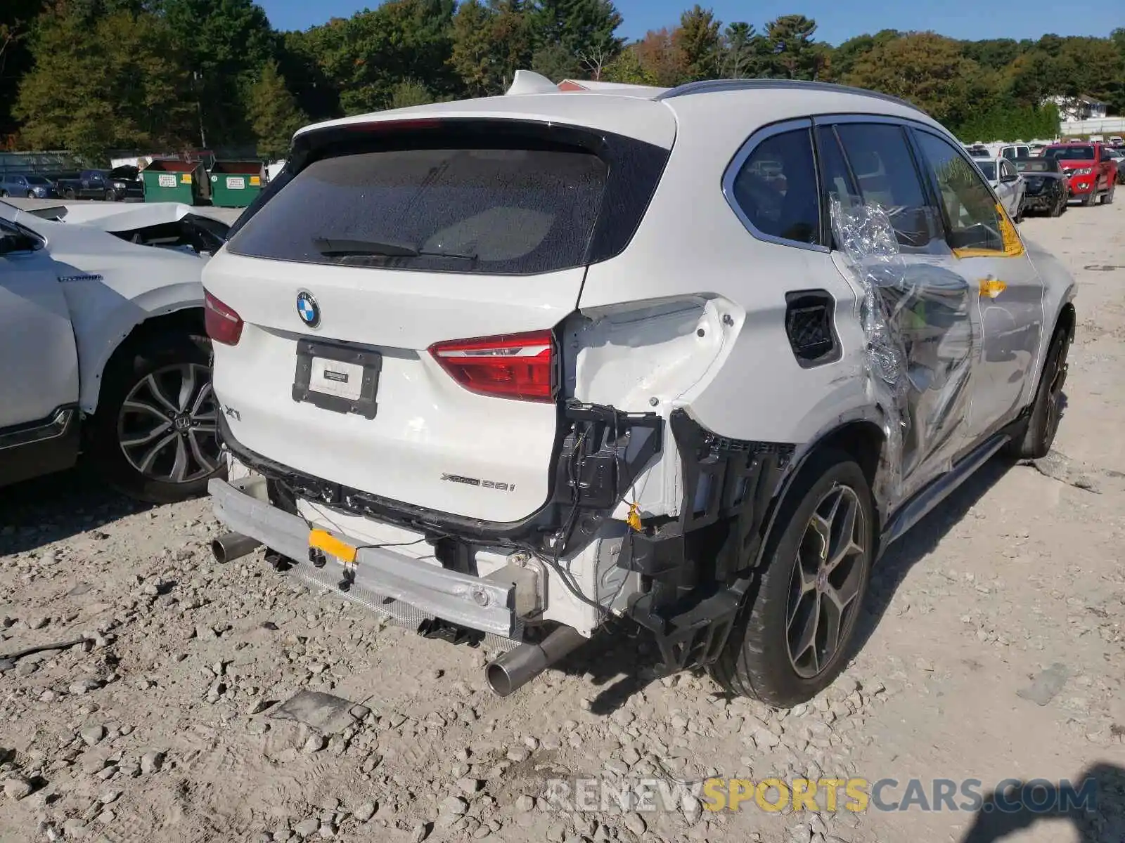 4 Photograph of a damaged car WBXHT3C59K5L37553 BMW X1 2019