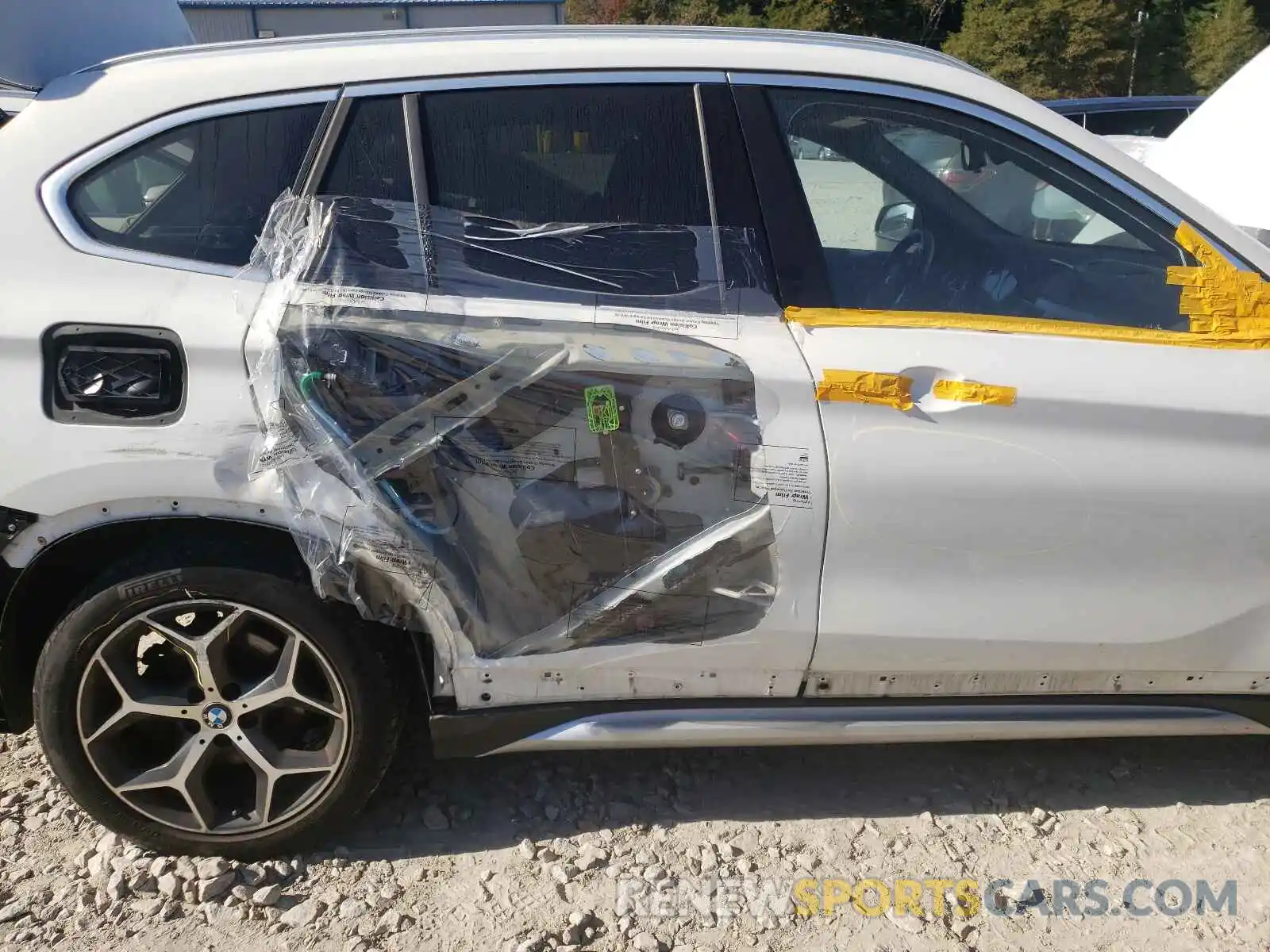 9 Photograph of a damaged car WBXHT3C59K5L37553 BMW X1 2019