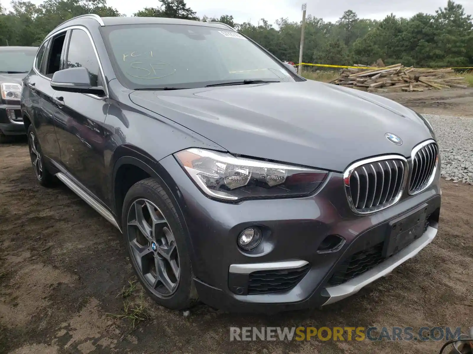 1 Photograph of a damaged car WBXHT3C59K5L90432 BMW X1 2019