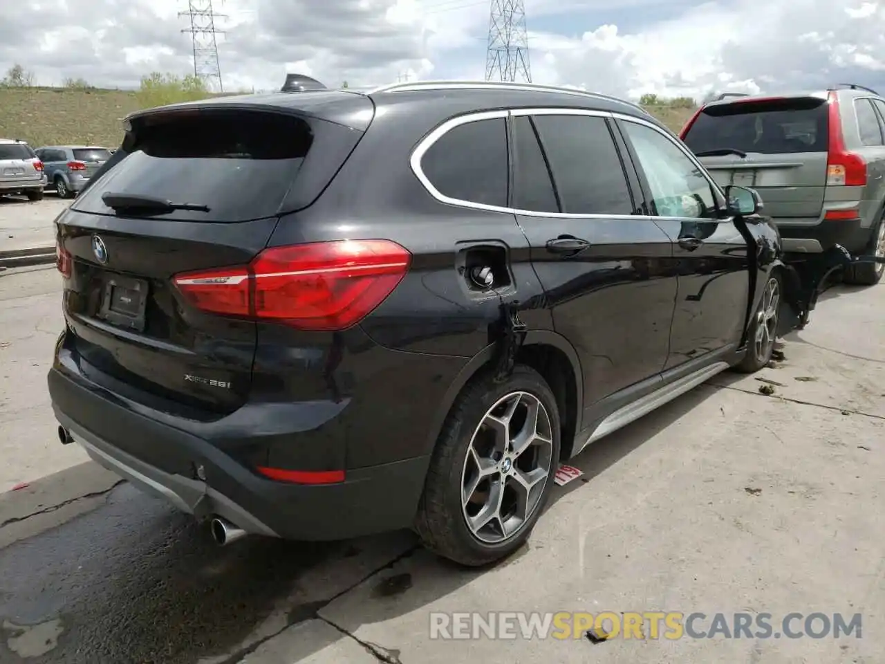 4 Photograph of a damaged car WBXHT3C5XK3H34428 BMW X1 2019