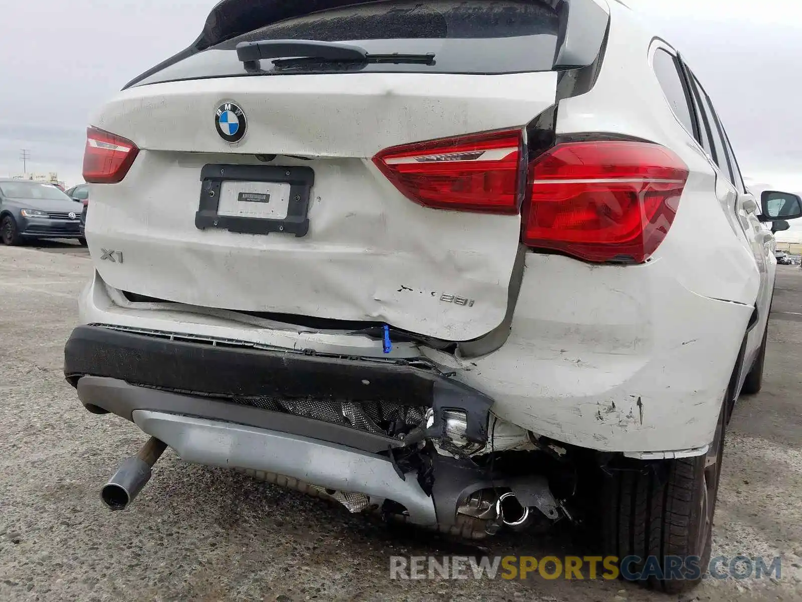 9 Photograph of a damaged car WBXHT3C5XK5L35245 BMW X1 2019