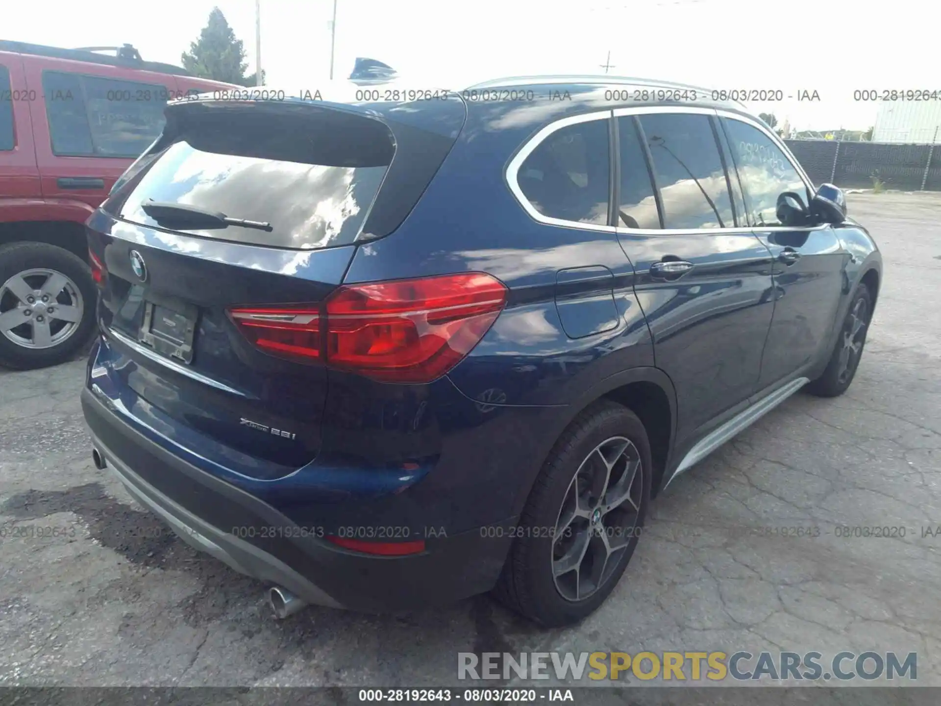 4 Фотография поврежденного автомобиля WBXHT3C5XK5L36623 BMW X1 2019