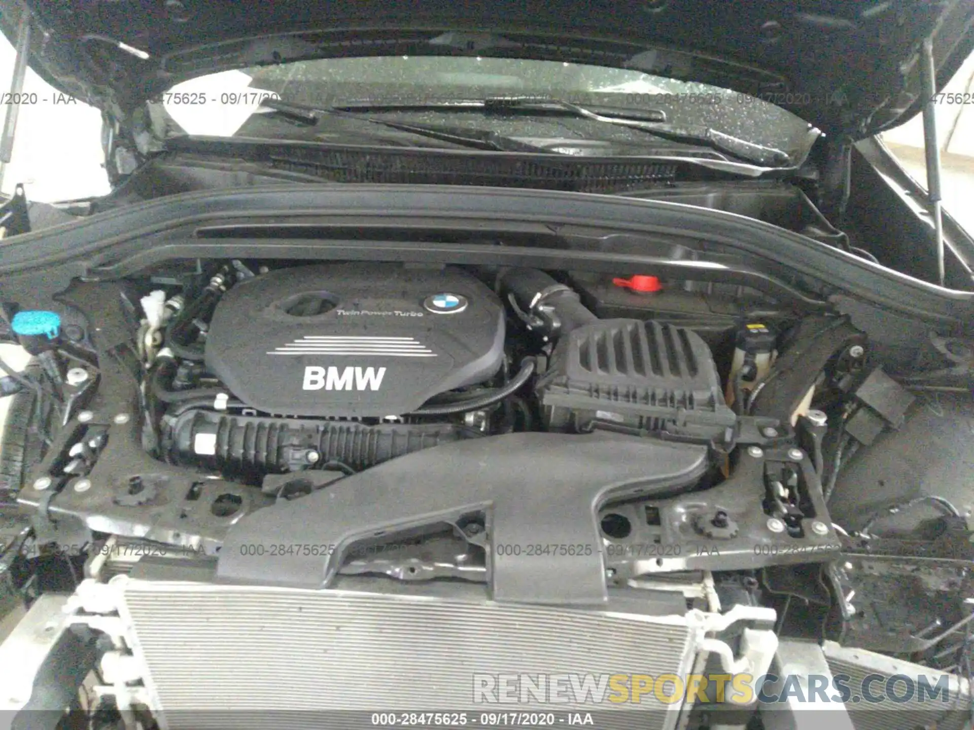 10 Фотография поврежденного автомобиля WBXHT3C5XK5L37321 BMW X1 2019